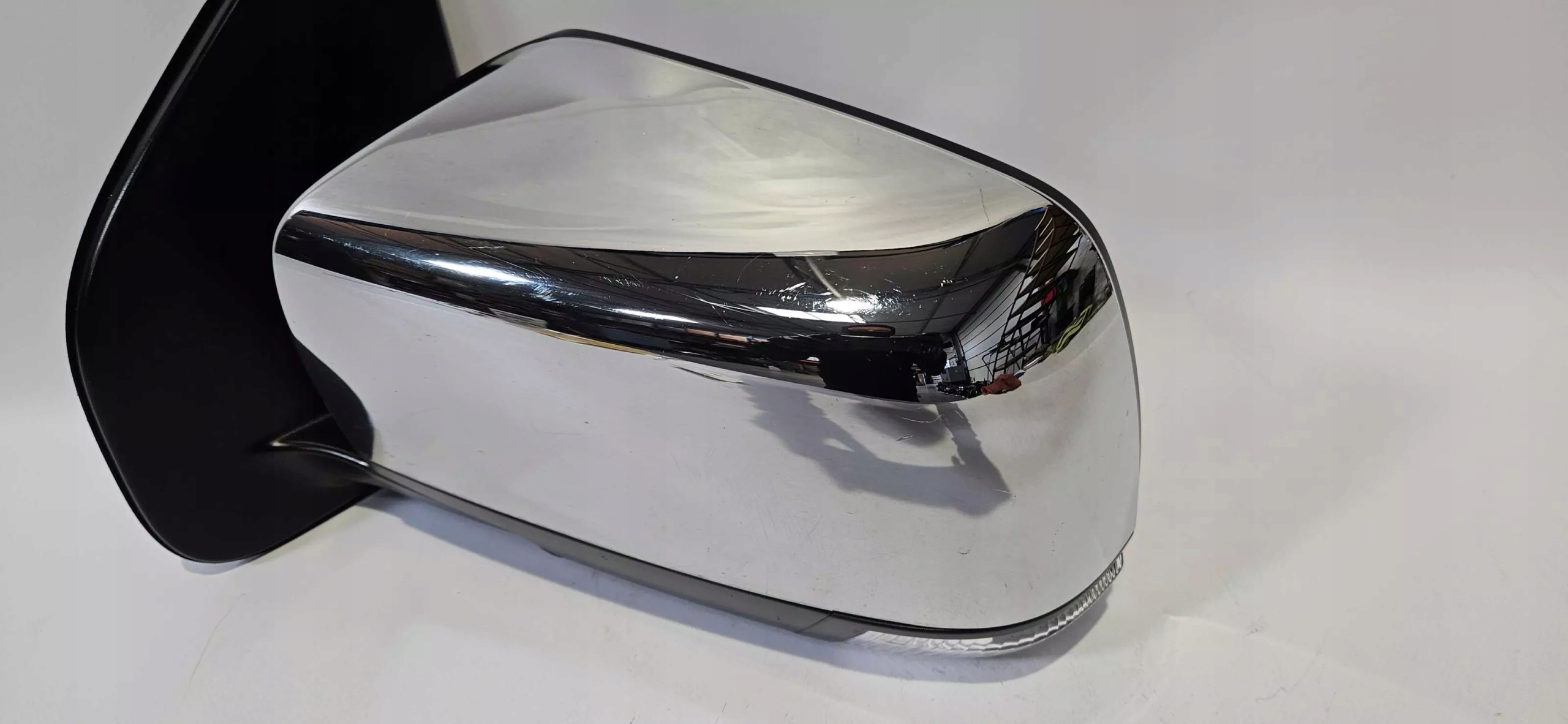 mirror left ISUZU D-MAX II 2011- 10 PIN EUROPA
