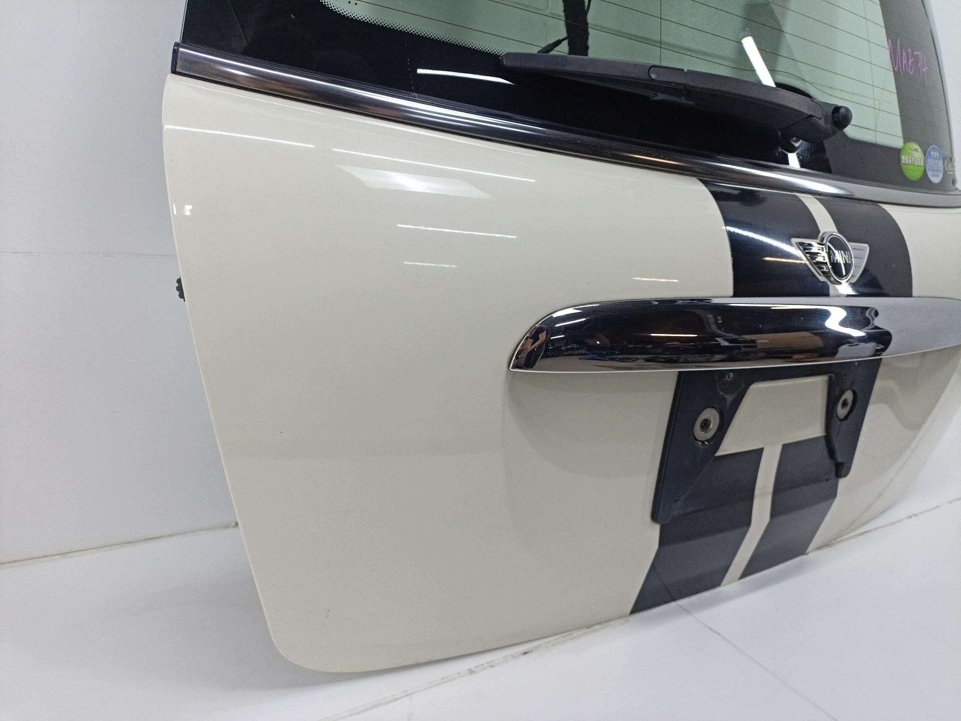 rear trunk door boot Mini Cooper 2 facelift R56 2011
