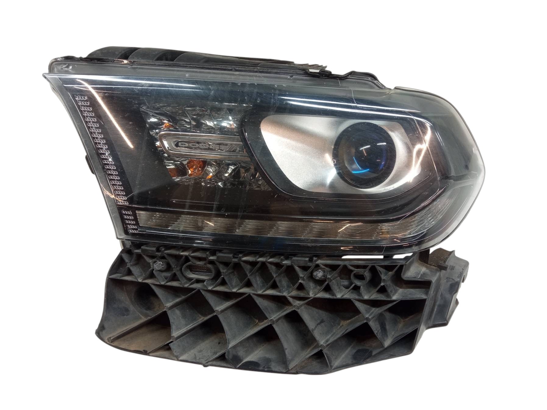 light front left EUROPA Dodge Durango III (2010- )