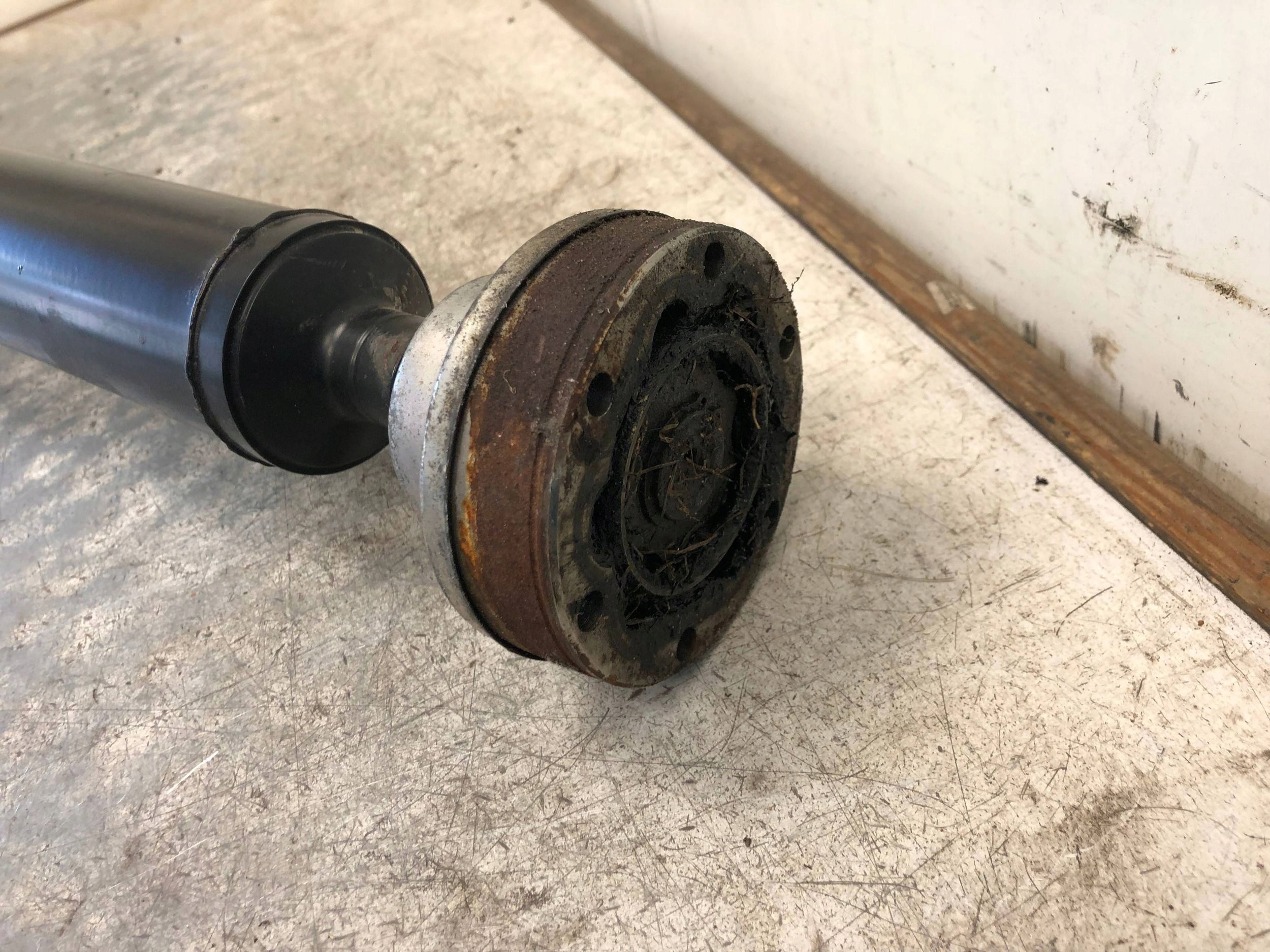 cardan AUDI A4 B9 A5 8W 8W0521101C