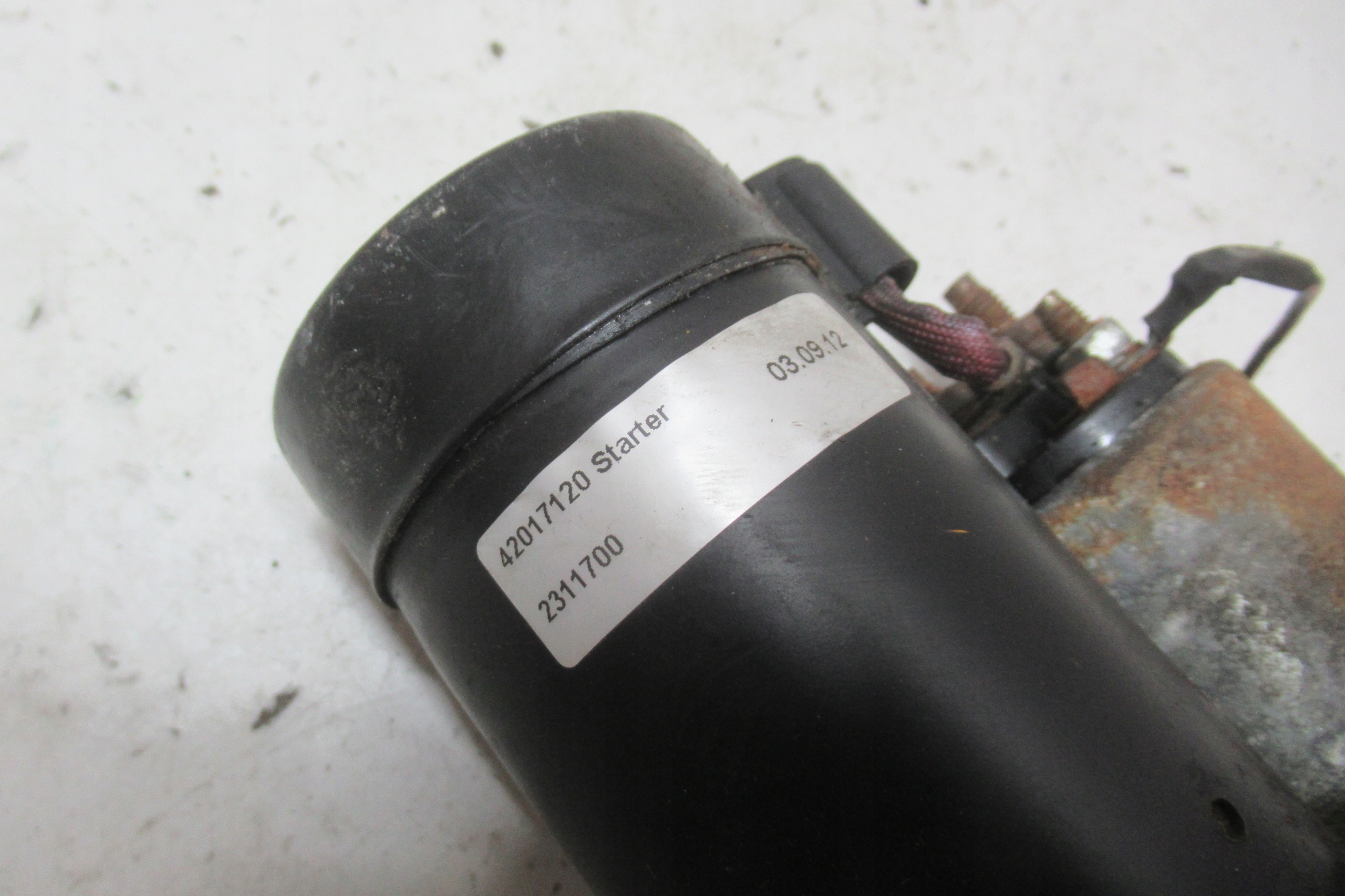 OPEL MERIVA 1.6 starter 2311700 42017120