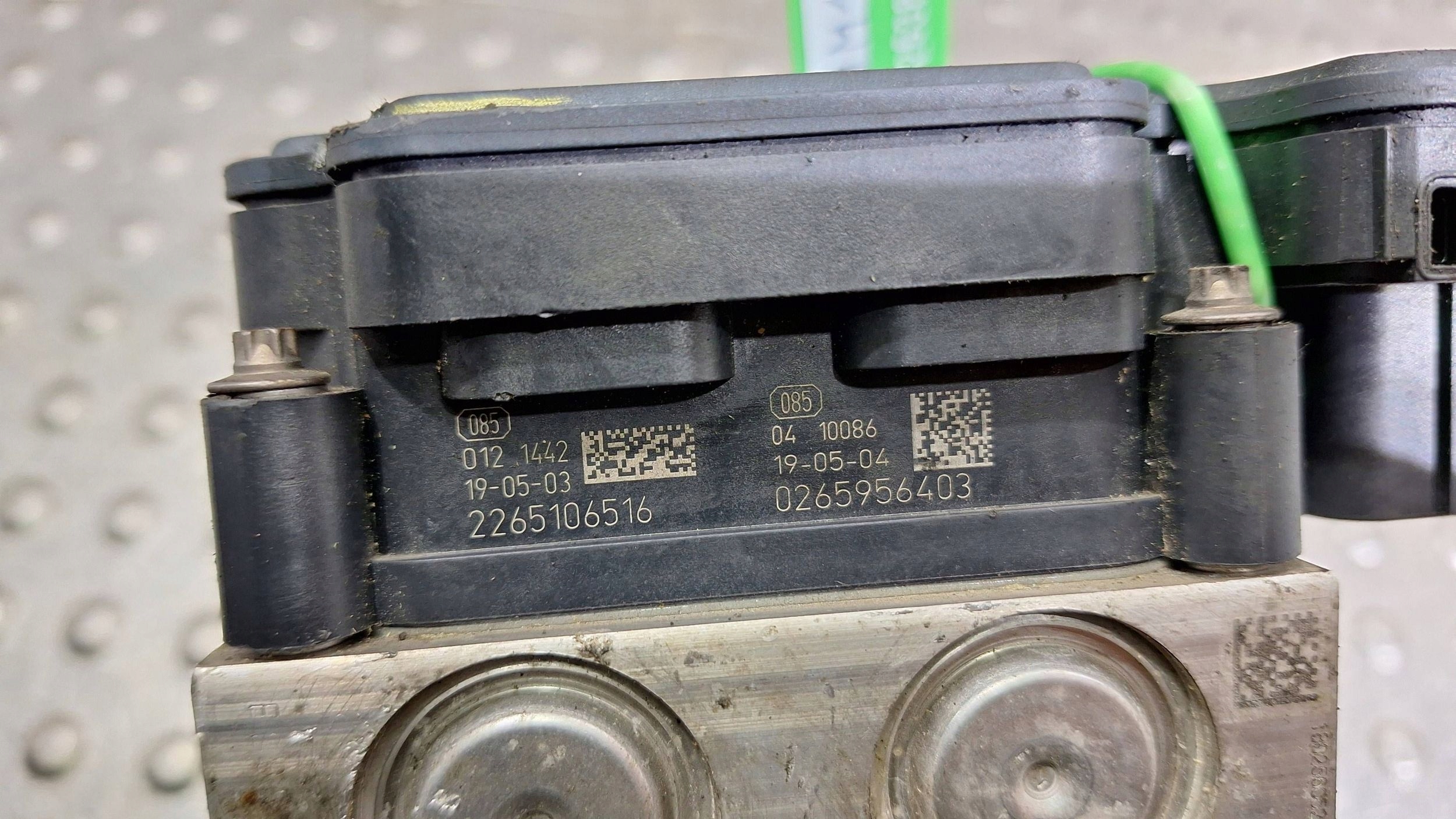 pump control unit ABS A4539004507 476604765R SMART FORTWO 453 TWINGO III