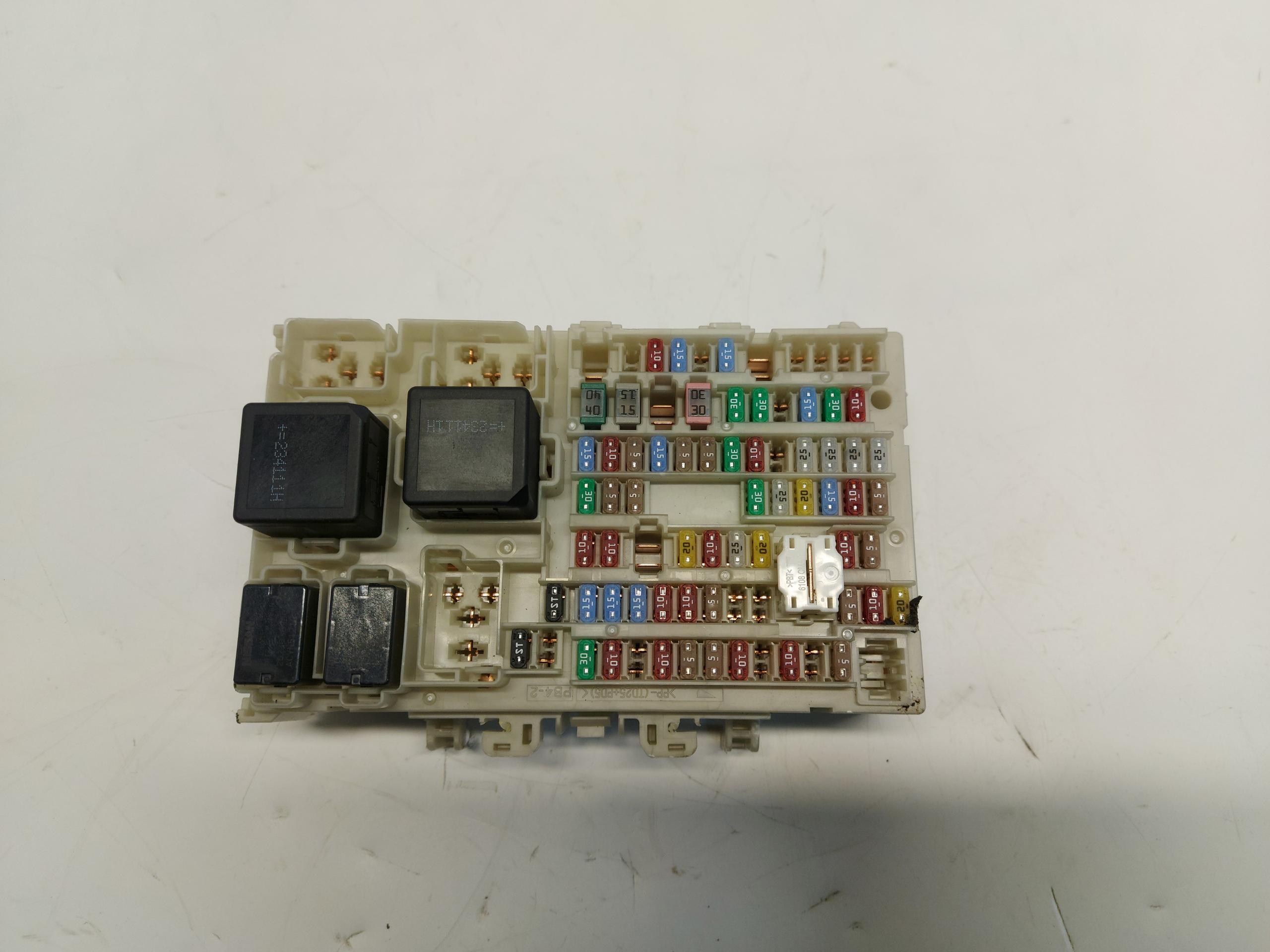 RENAULT Austral E 1.2EH Module fusibles 243809134R