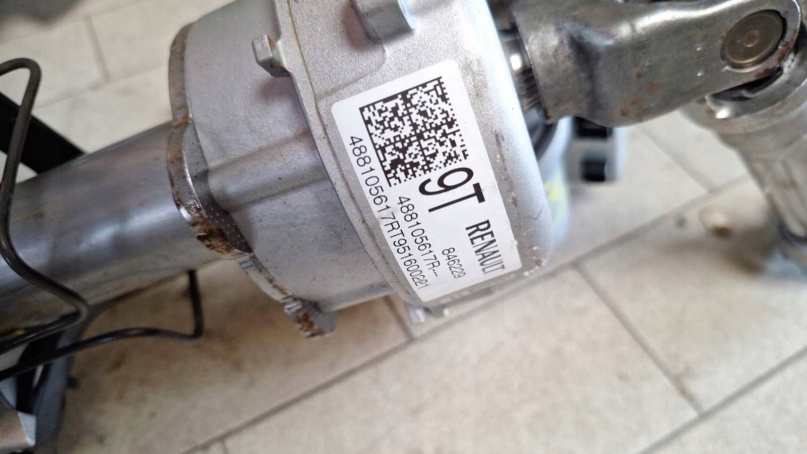 Direction assistée Électricité Colonne de direction CAPTUR II 488105617R