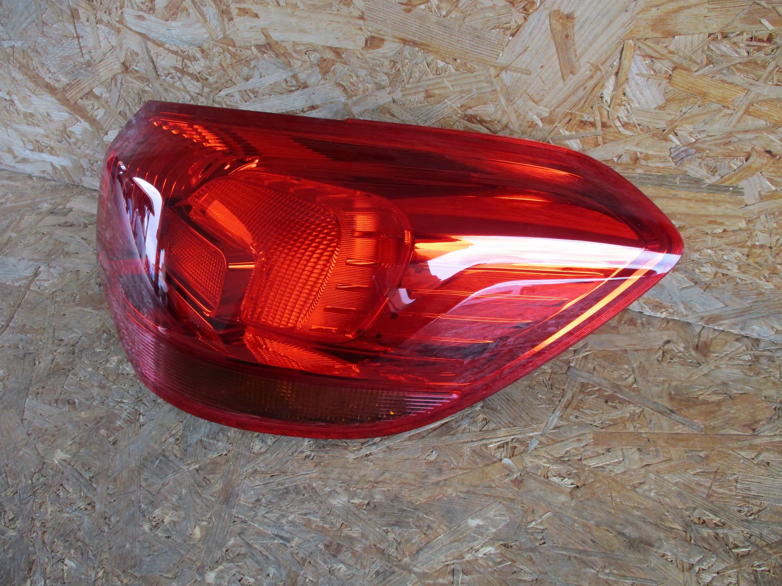 light rear right OPEL ASTRAJ IV KOMBI 11