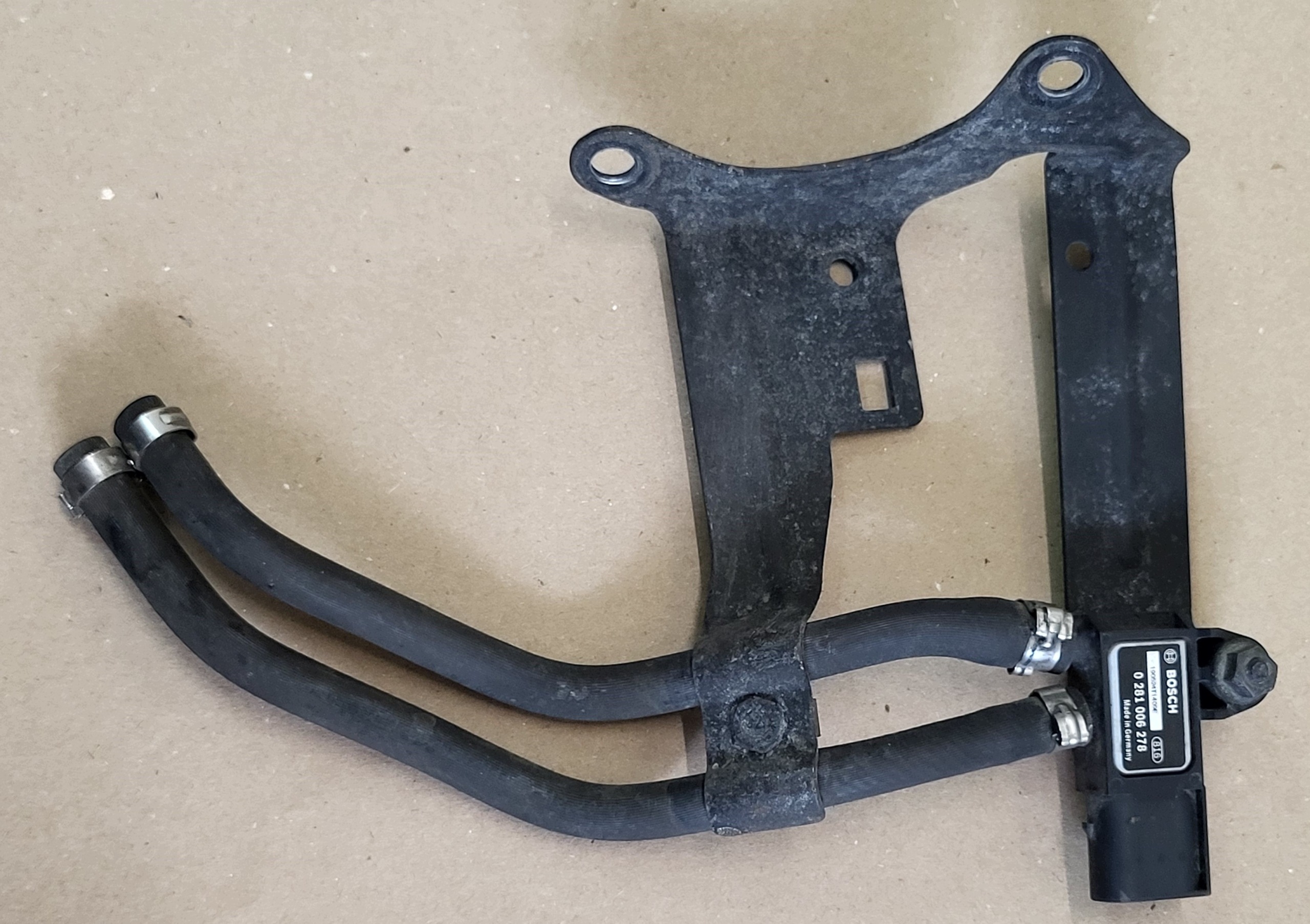 exhaust gas sensor holder console MERCEDES ML W164 0281006278 OE