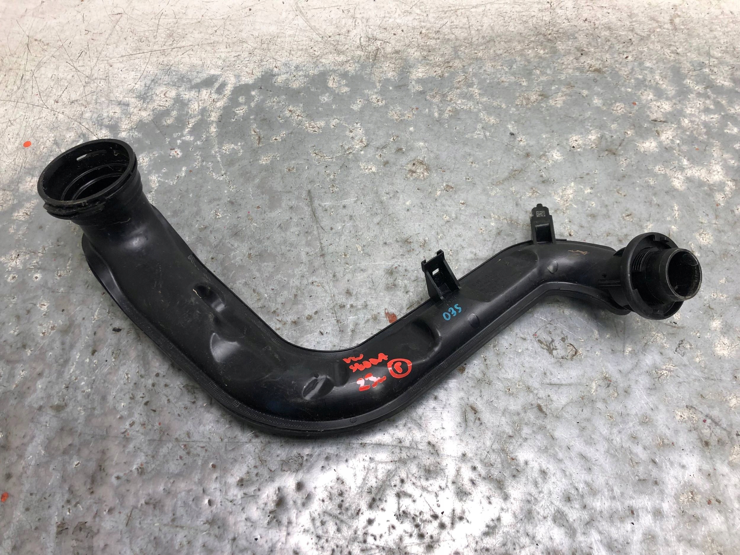 cijev prijenos interkulera VW SKODA 05E145673S