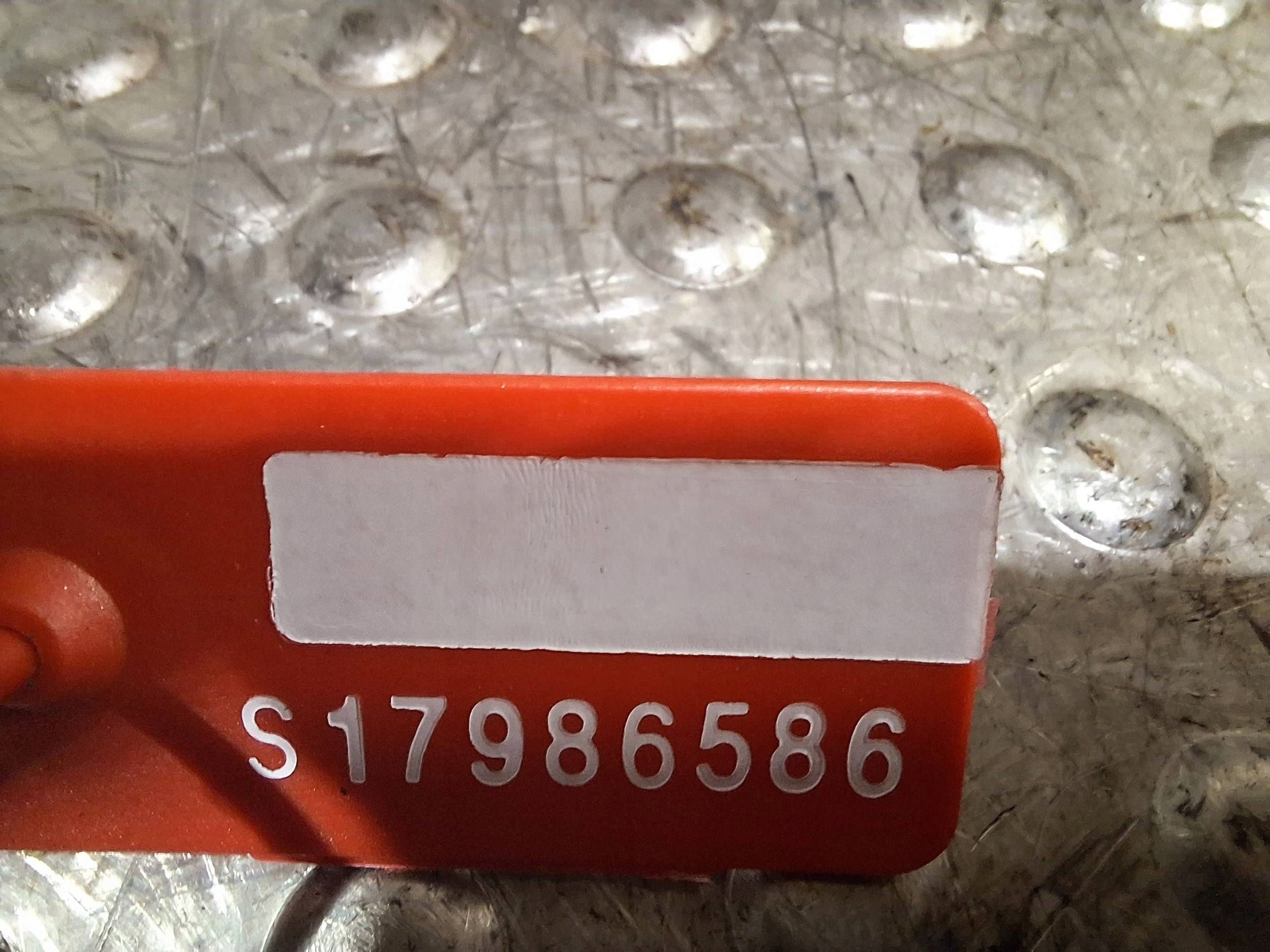 Blende Abdeckung TERMICZNA 747612803R RENAULT ARKANA