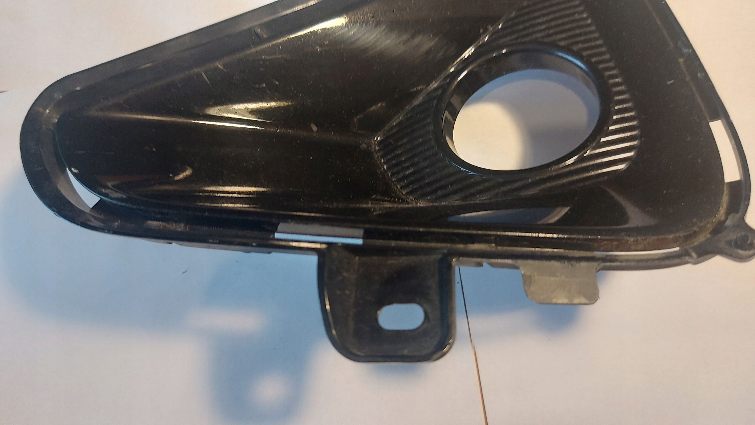 grid frame fog lights left left front TOYOTA YARIS IV 20