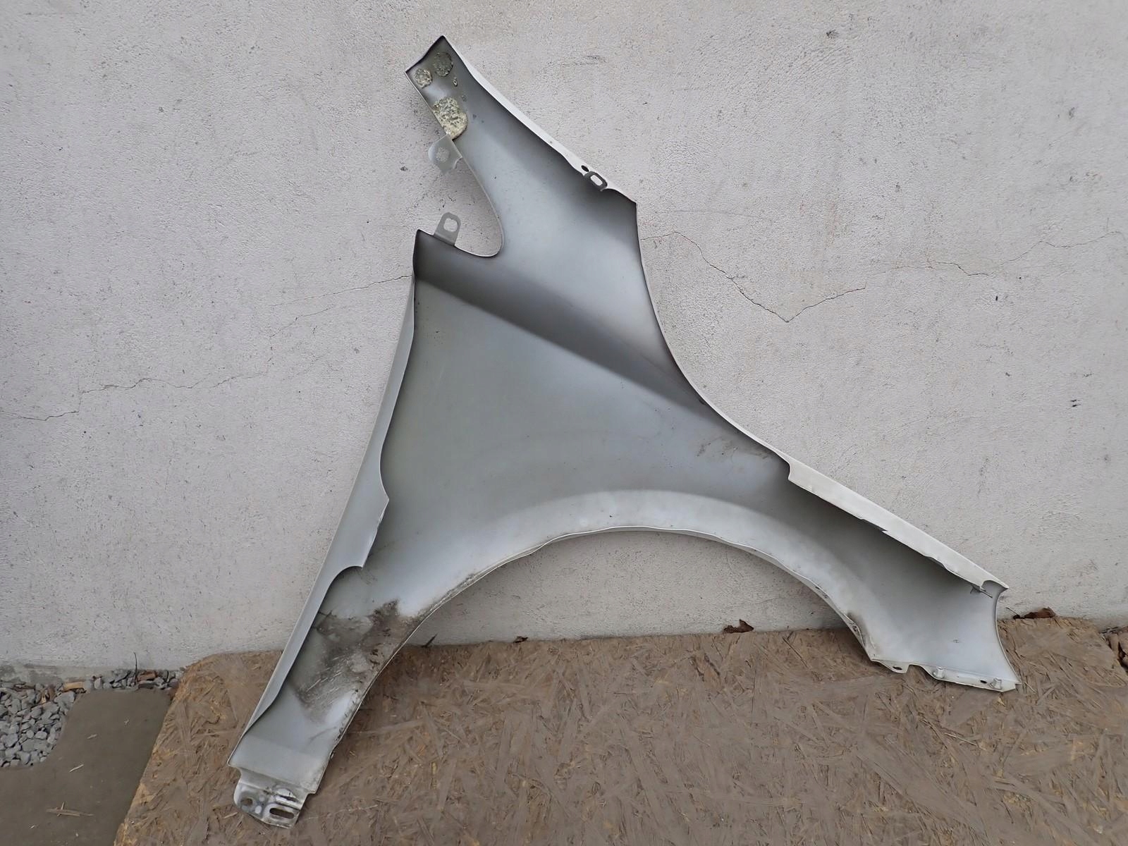 fender left front front VOLVO V40 525 2012- 31301261