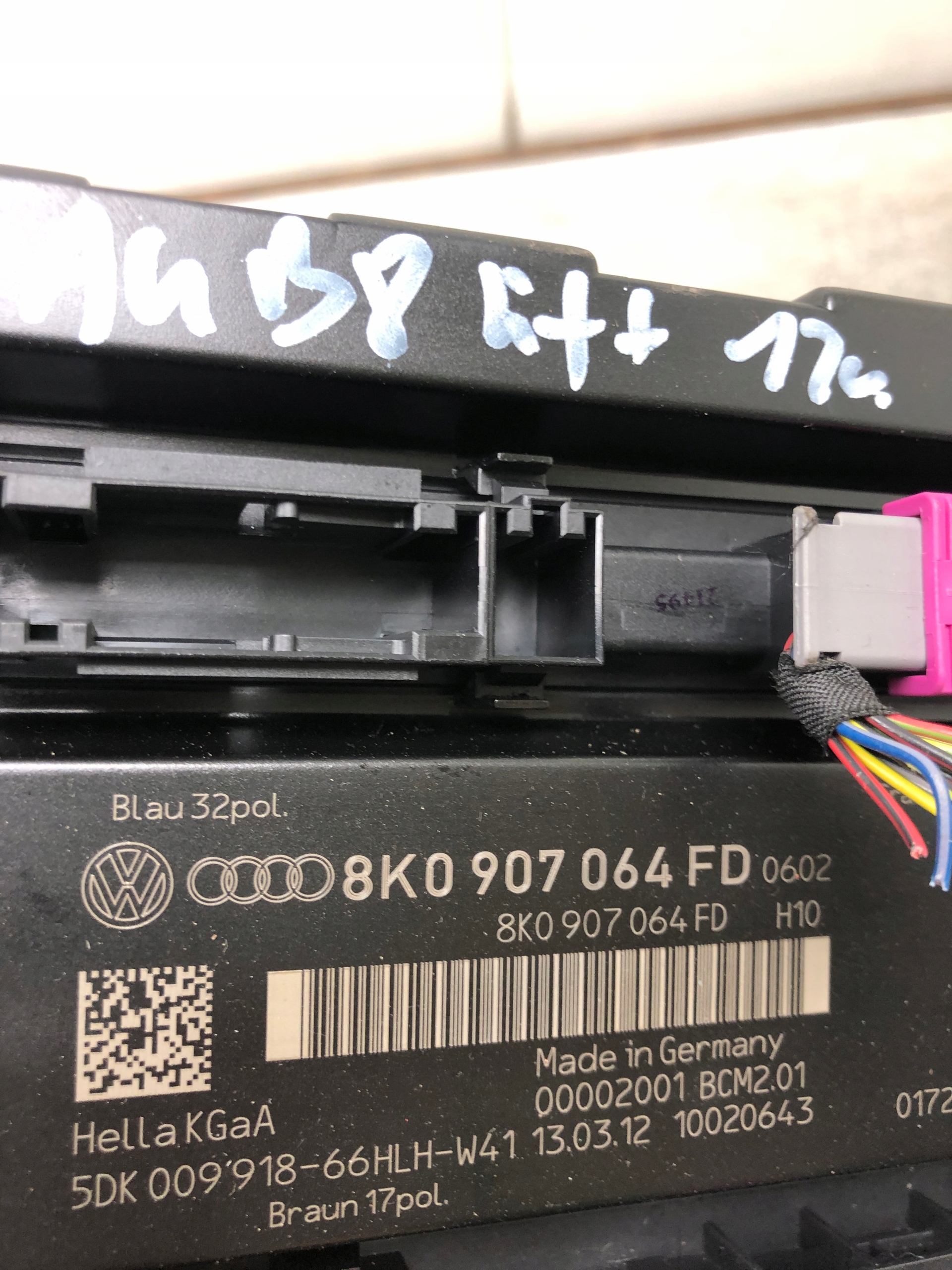module control unit KOMFORTU AUDI A4 B8 LIFT 8K0907064FD