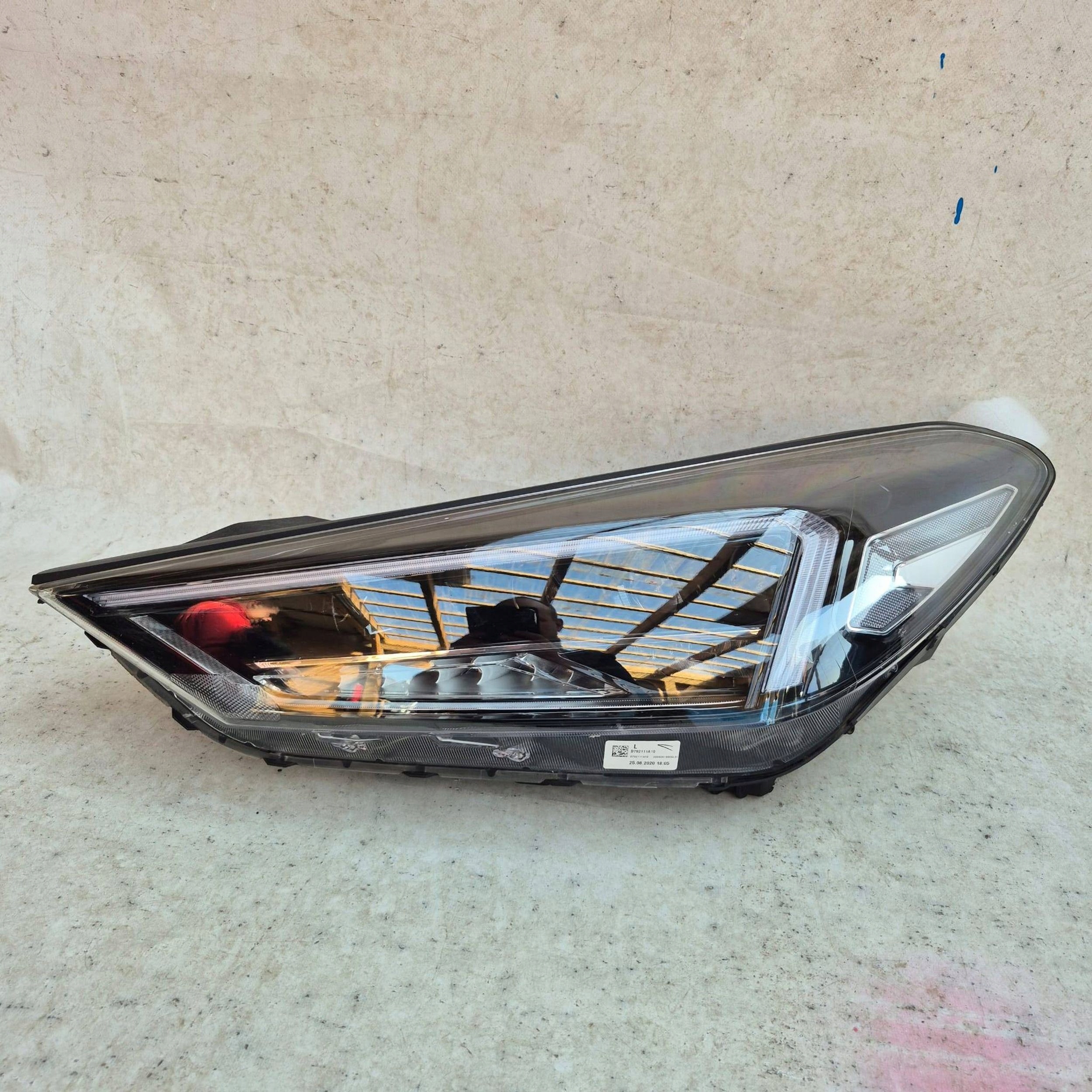 HYUNDAI TUCSON III LIFT 18- light left front front FULL LED 92101-D7700