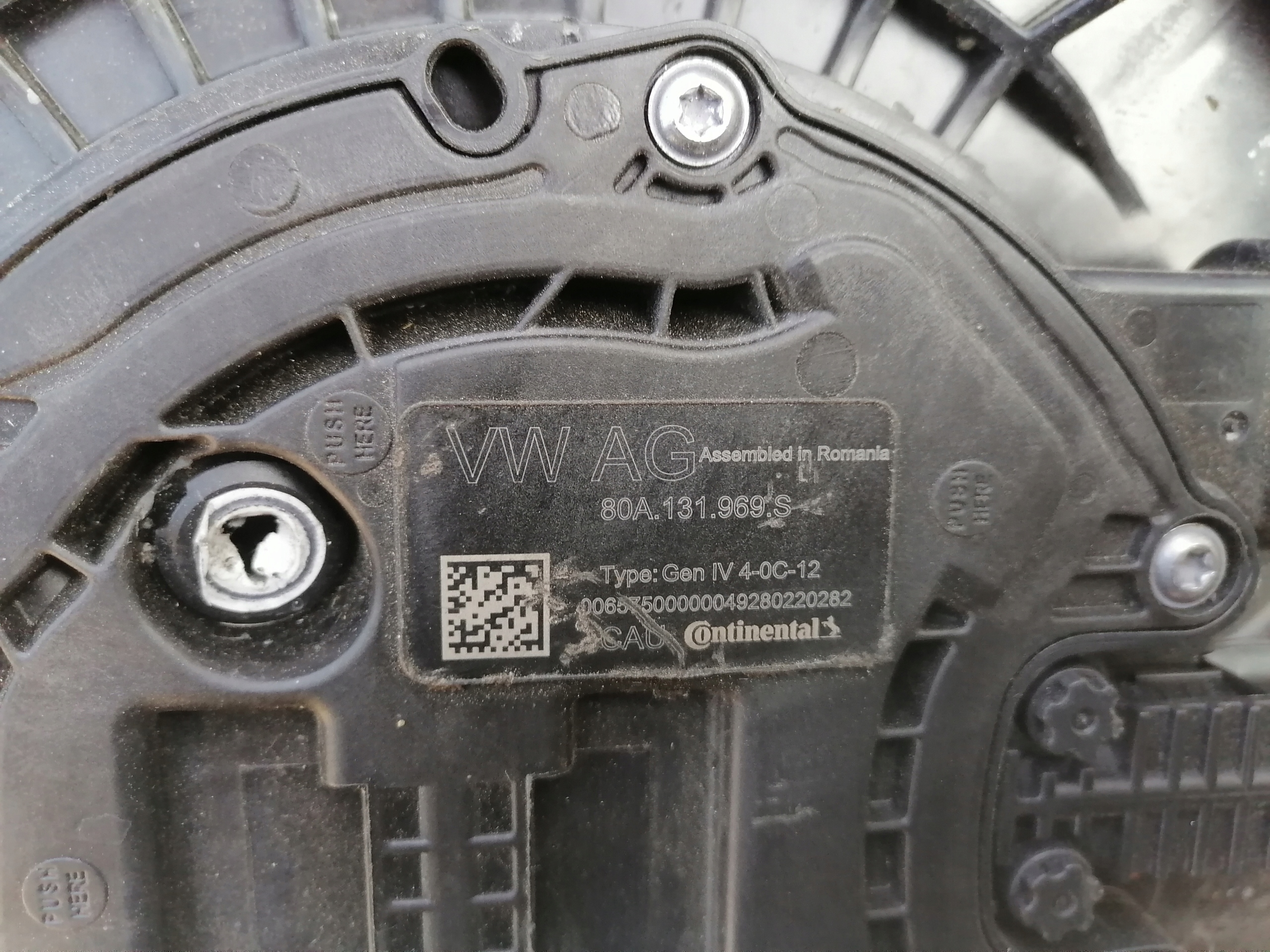 4K0131878L 80A131969S SERBATOIO POMPA A6 C8