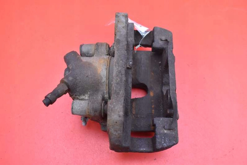 caliper brake right front BMW X3 E83 2.0 D 150 KM 06-10
