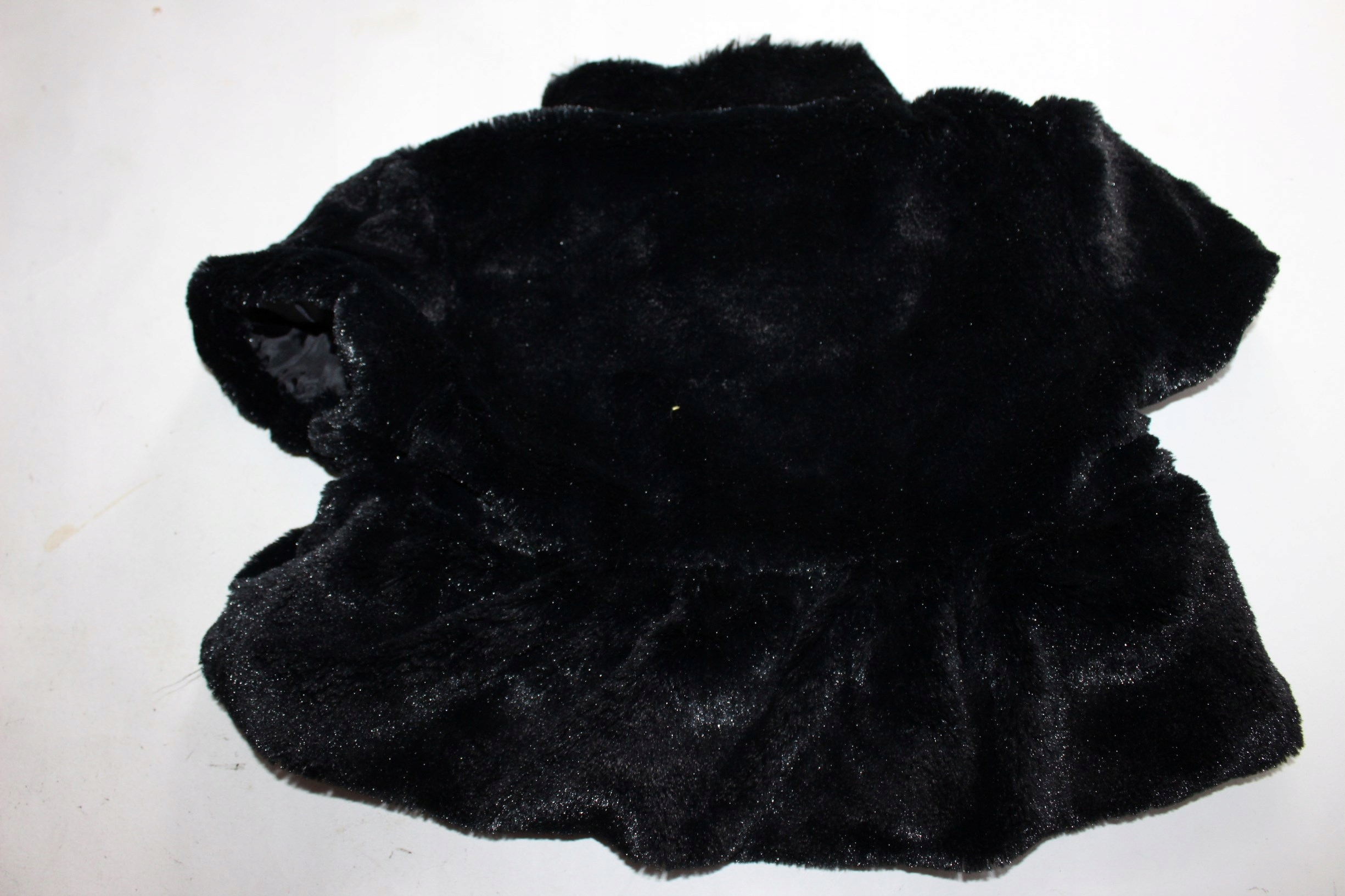 BOLERKO RESERVED KIDS rozm. 128 Zapięcie zatrzask