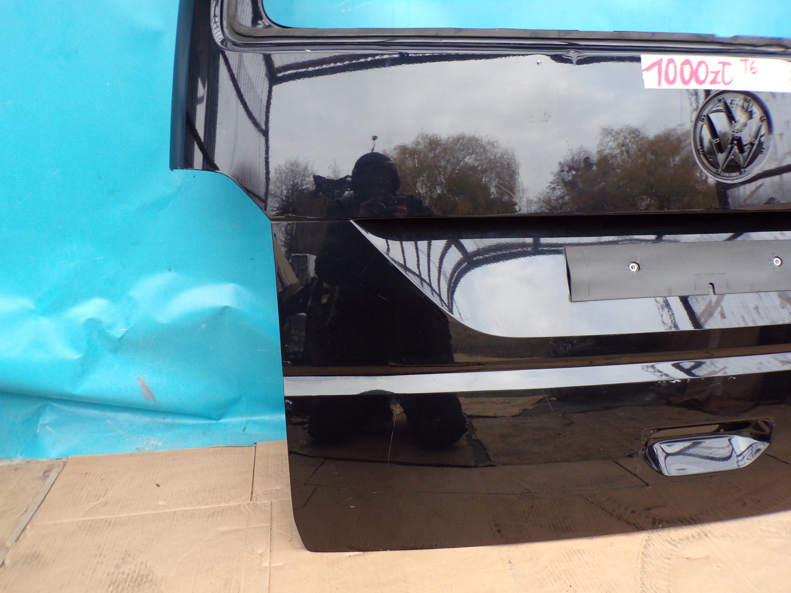 VW T6 CARAVELLE MULTIVAN 16- boot doors