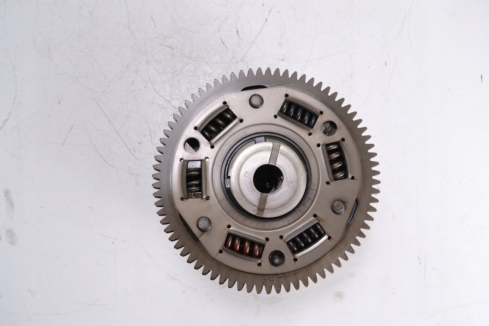 Kosz sprzęgłowy YAMAHA FJR 1300 06-12