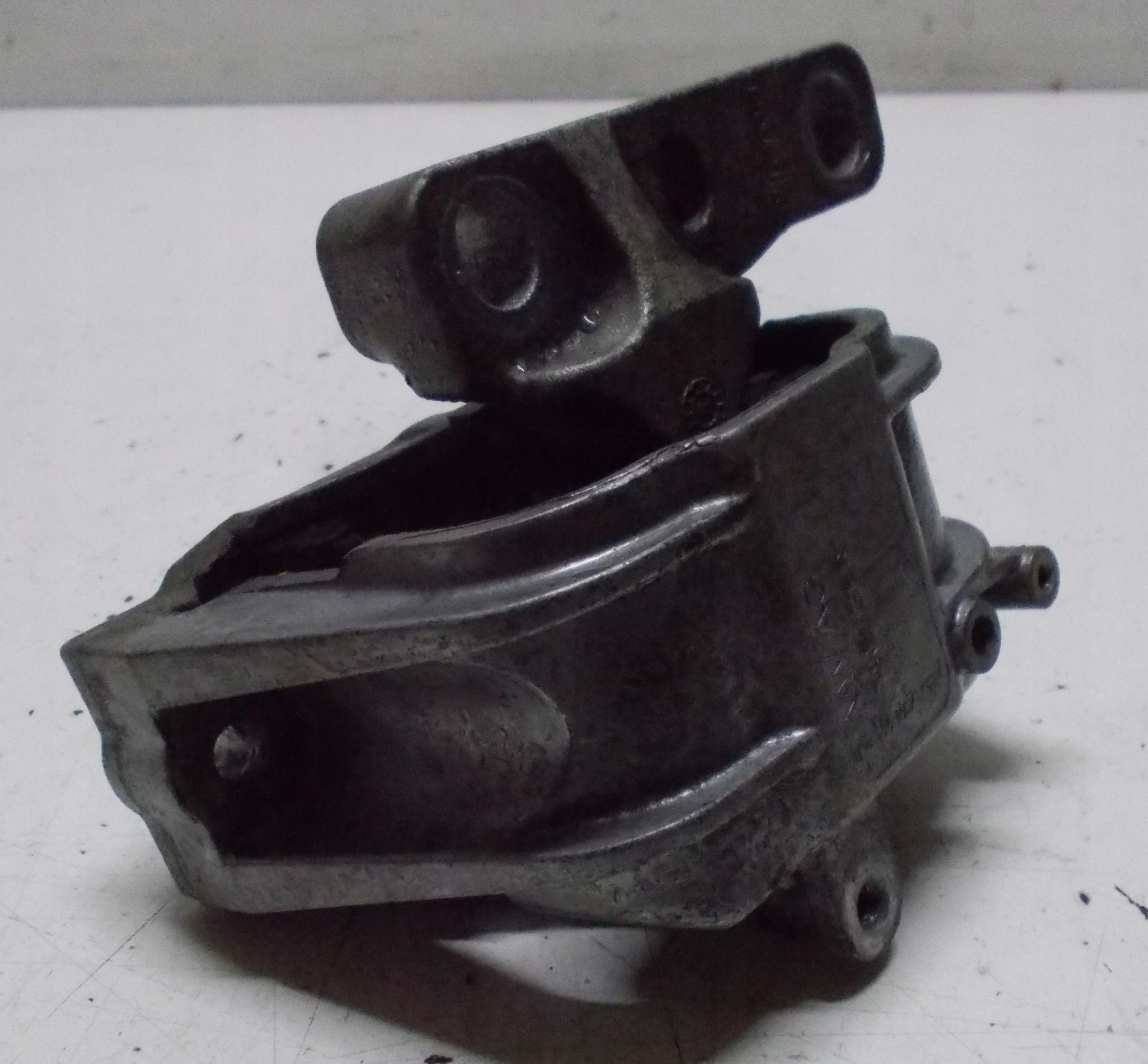 VW GOLF VI CABRIO 1.4 TSI 11R holder engine mount 1K0199262CF
