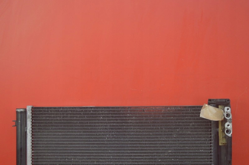 BMW E87 E90 Радиатор кондиционера 9169791- 14060