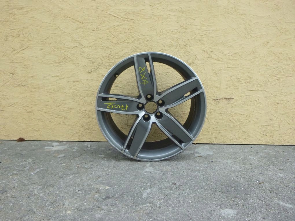 Audi A1 S1 RS1 8XA ET37,5 7,5Jx18 disk hliníkový