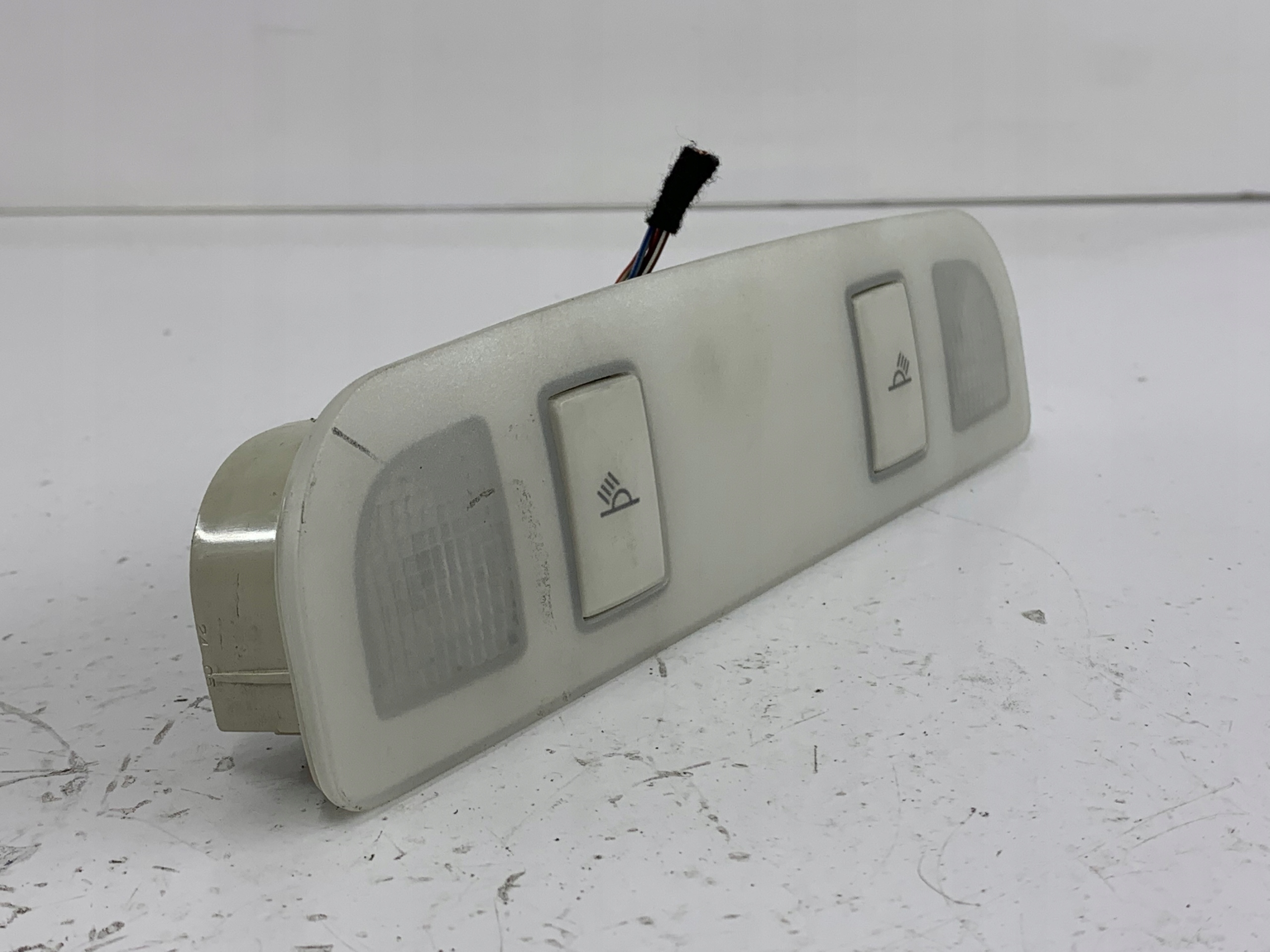 AUDI A6 C6 éclairage cabine feu interne