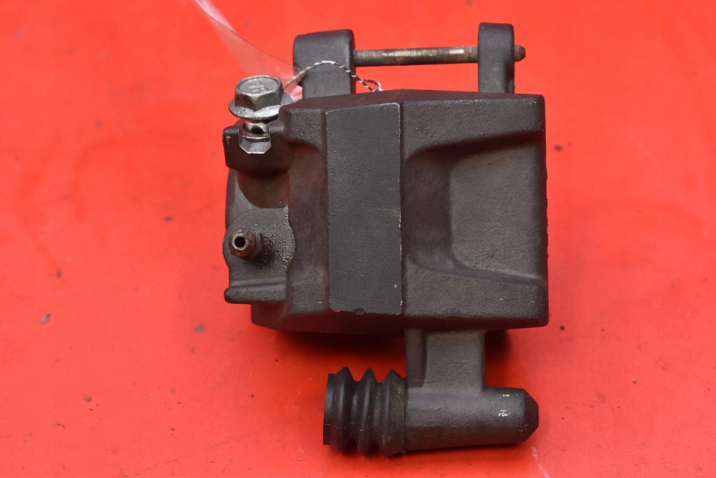 caliper brake left rear part SUZUKI GSXR 1000 K7 185KM 07