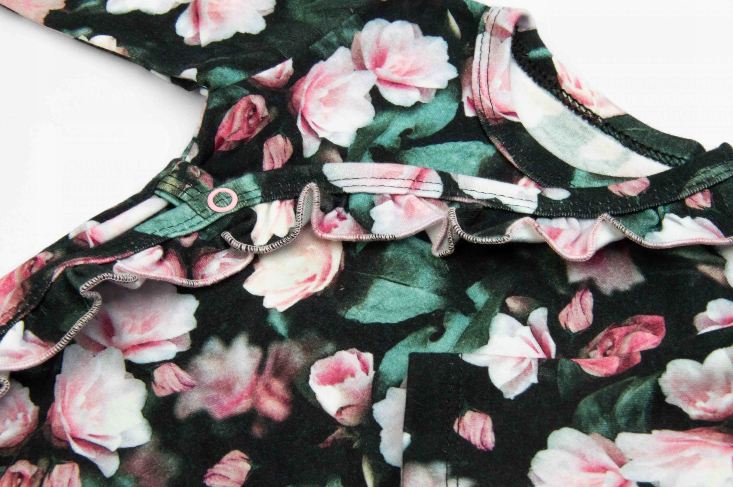 BODY KOPERTOWE kwiaty z falbankami DŁUGI RĘKAW 62 Liczba sztuk w ofercie 1 szt.