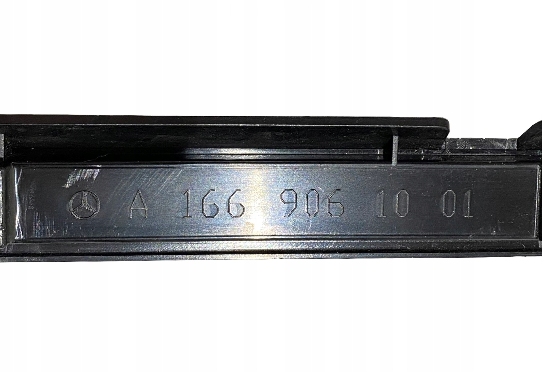 MERCEDES BENZ GLS LED threshold A1669061201 A1669061001