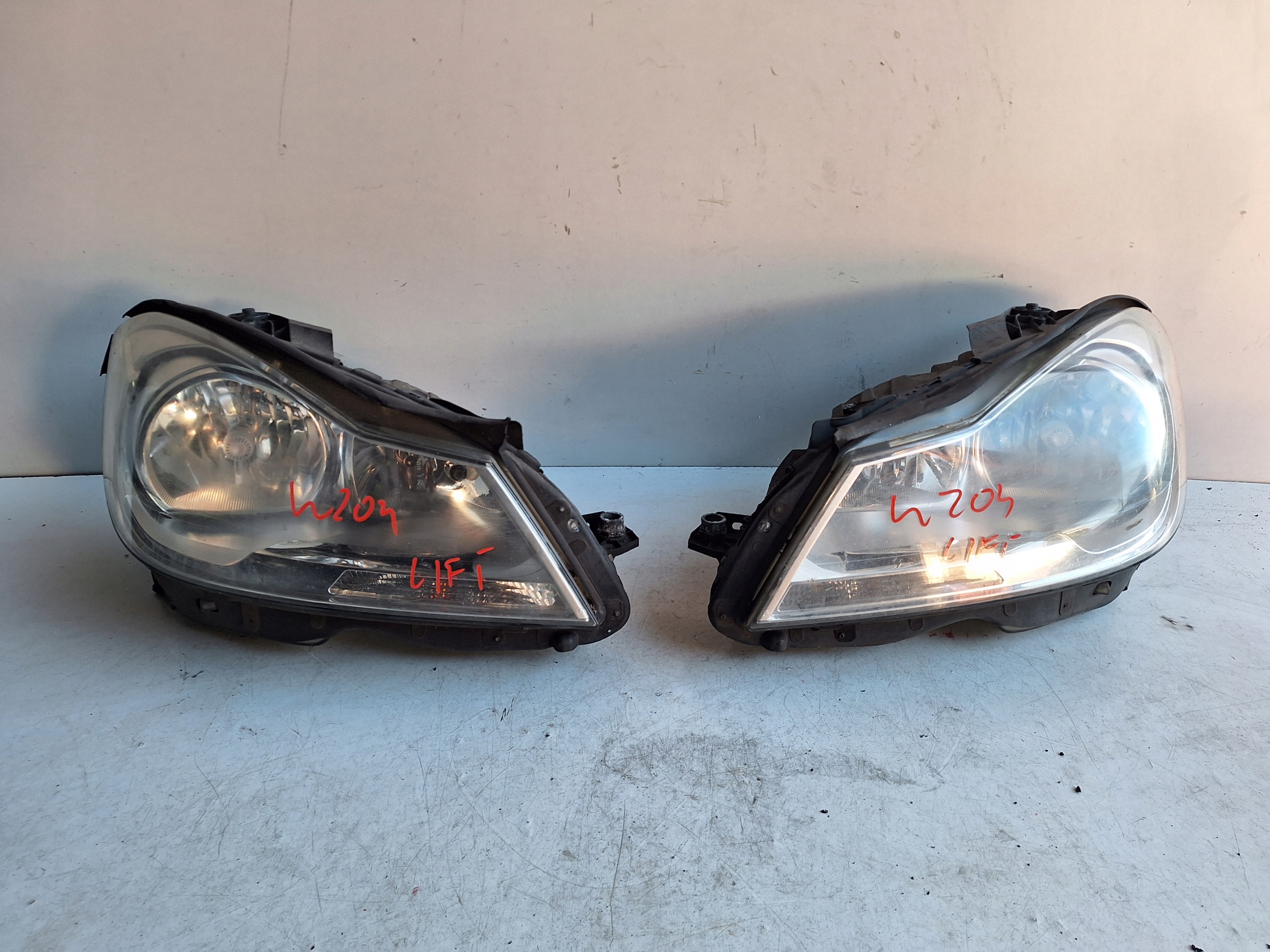 MERCEDES C-KLASA W204 LIFT 11-14 light left UK