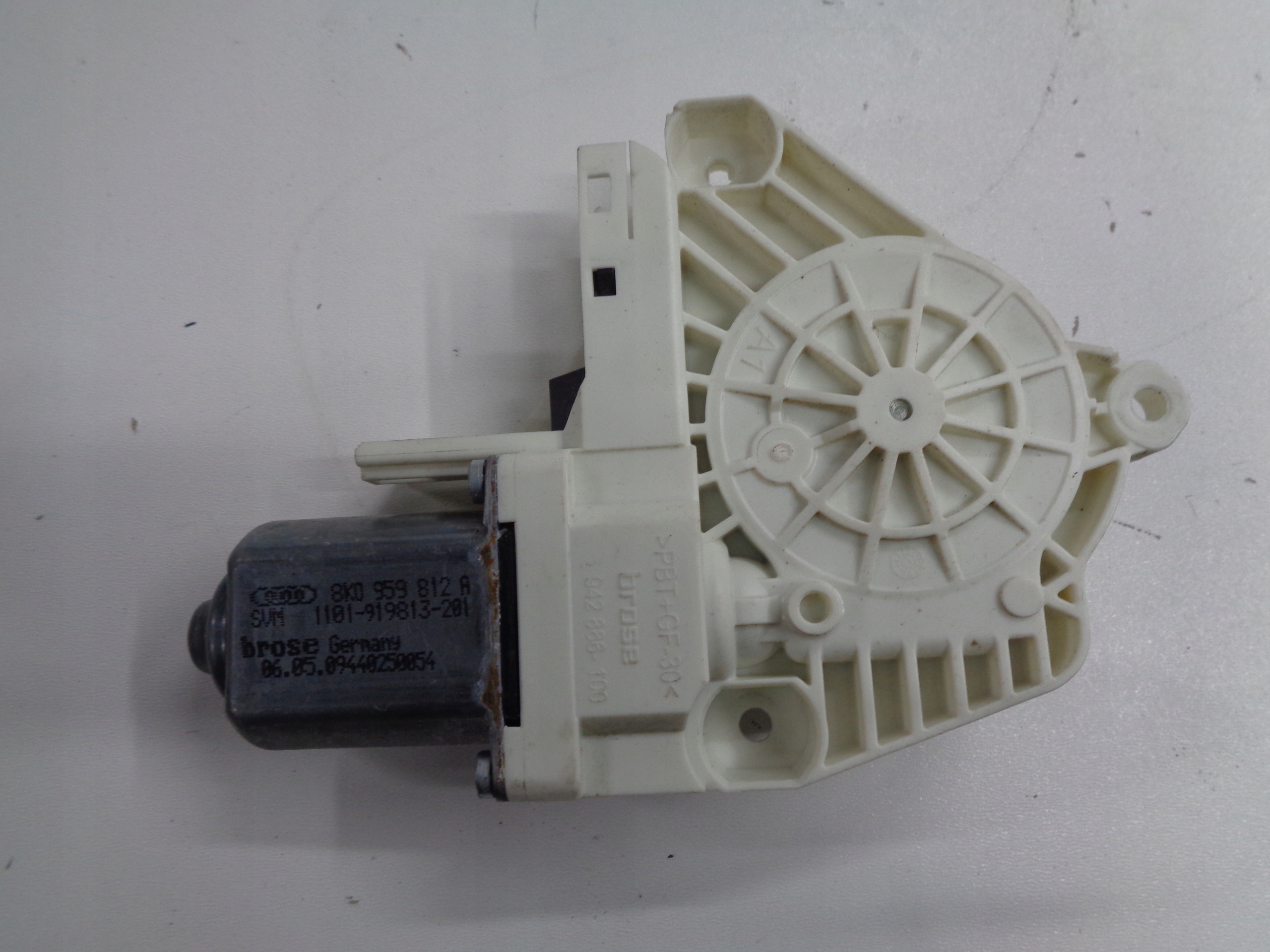 AUDI A5 SUPERB mini motor windows right 8K0959812A