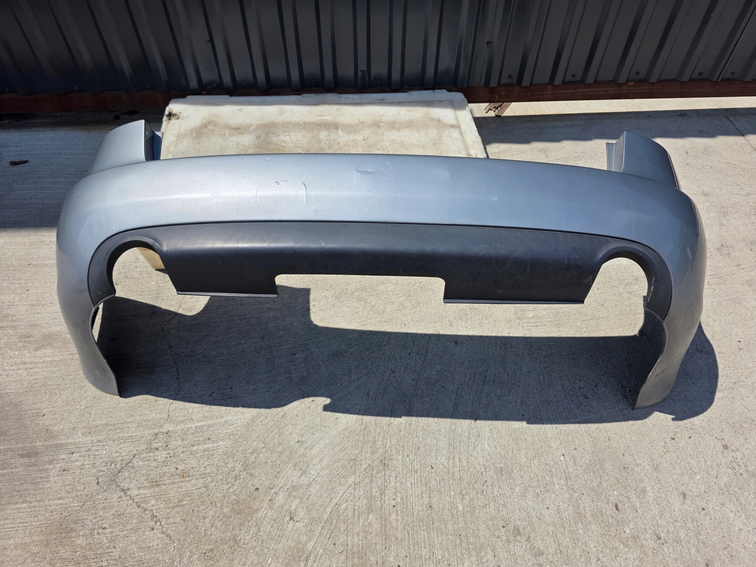 bumper rear part AUDI A4 B7 LY7G without PDC AVANT KOMBI original !!!