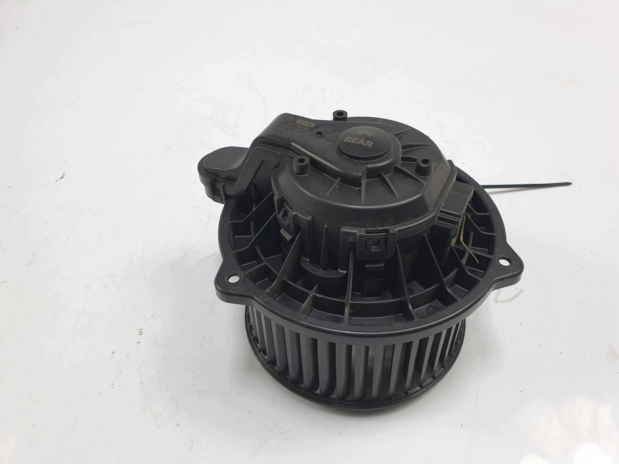 DMUCHAWA Lüfter KABINOWY F00S3B2447 DODGE DURANGO III