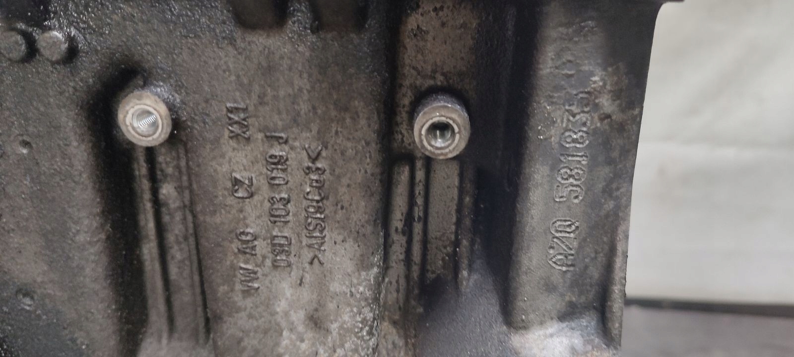 Blok dol Motore VW Polo 9N 1,2 12V AZQ