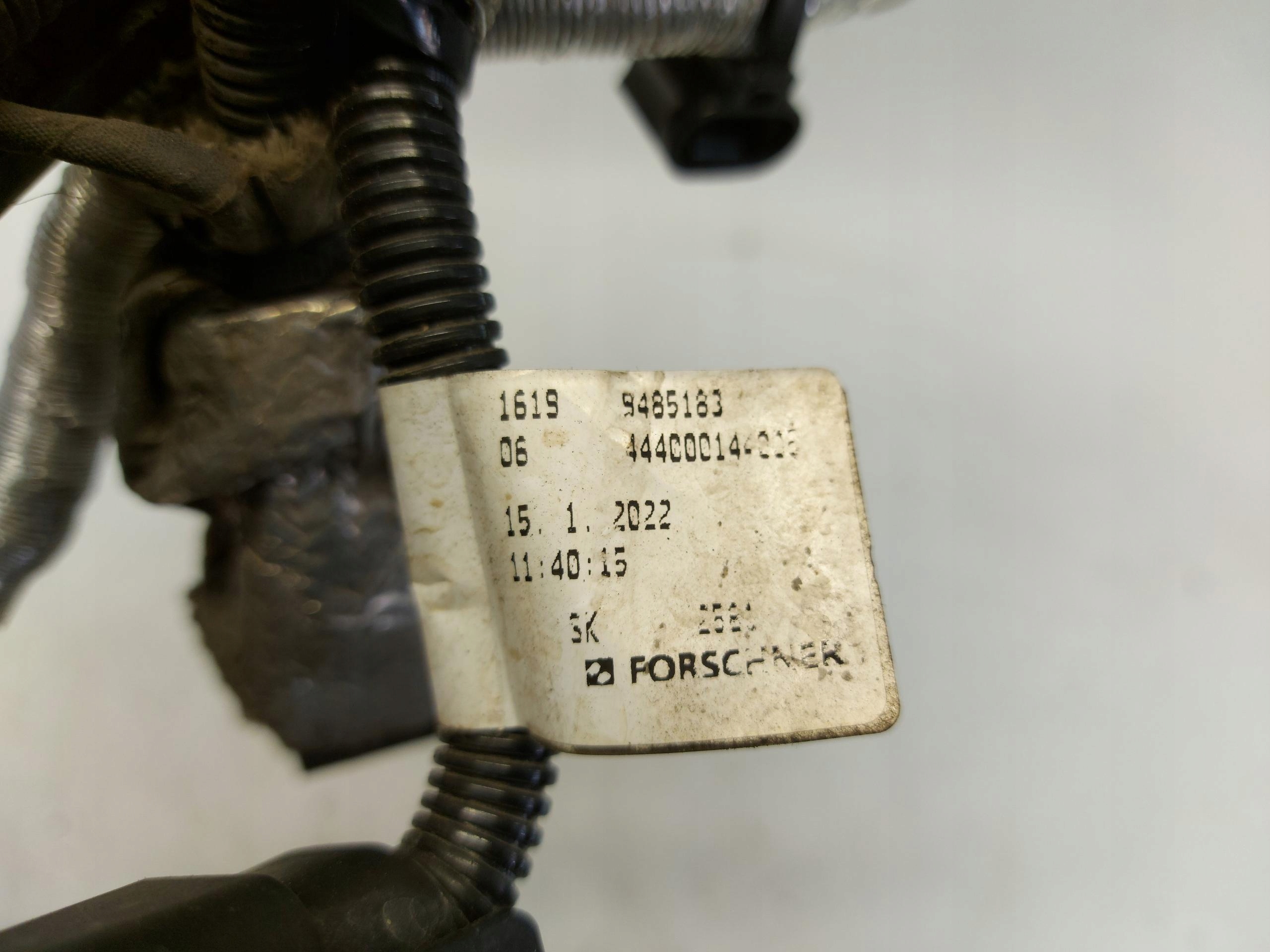 BMW U06 220d Schlauch Kabelbaum ADBLUE 9485180