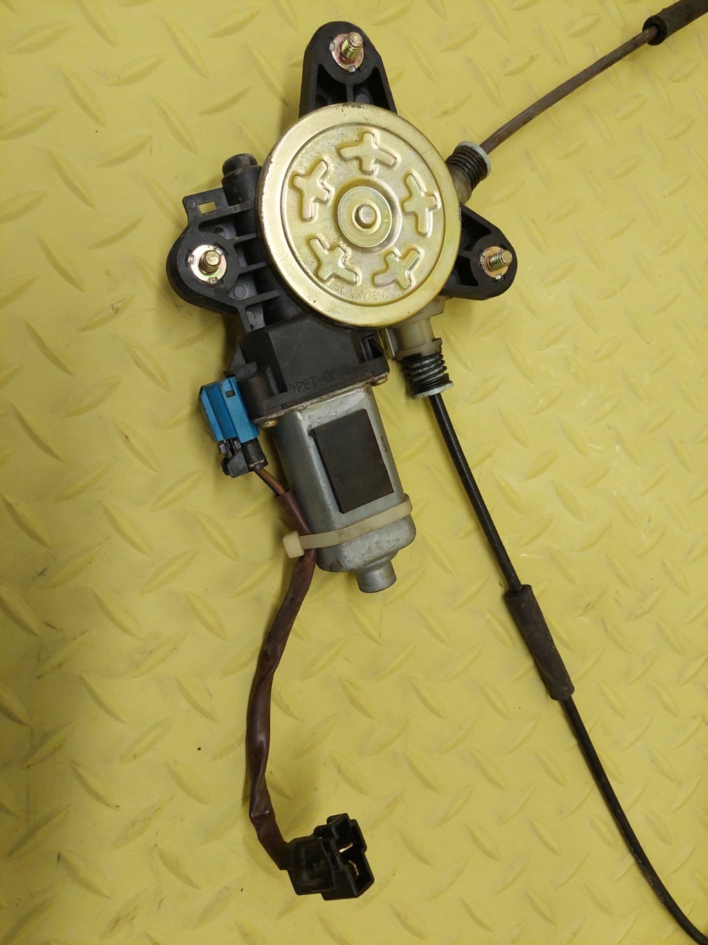 CHEVROLET SPARK and window regulator right front 96485142