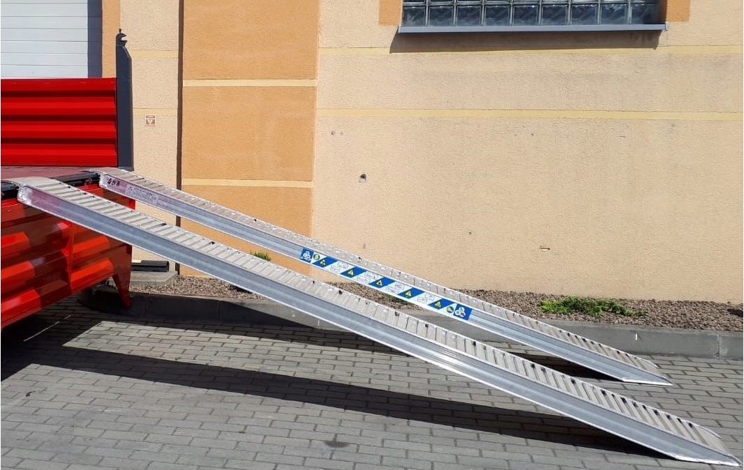 Hliníkové nájezdy 3 m Nosnost až 3710 kg
