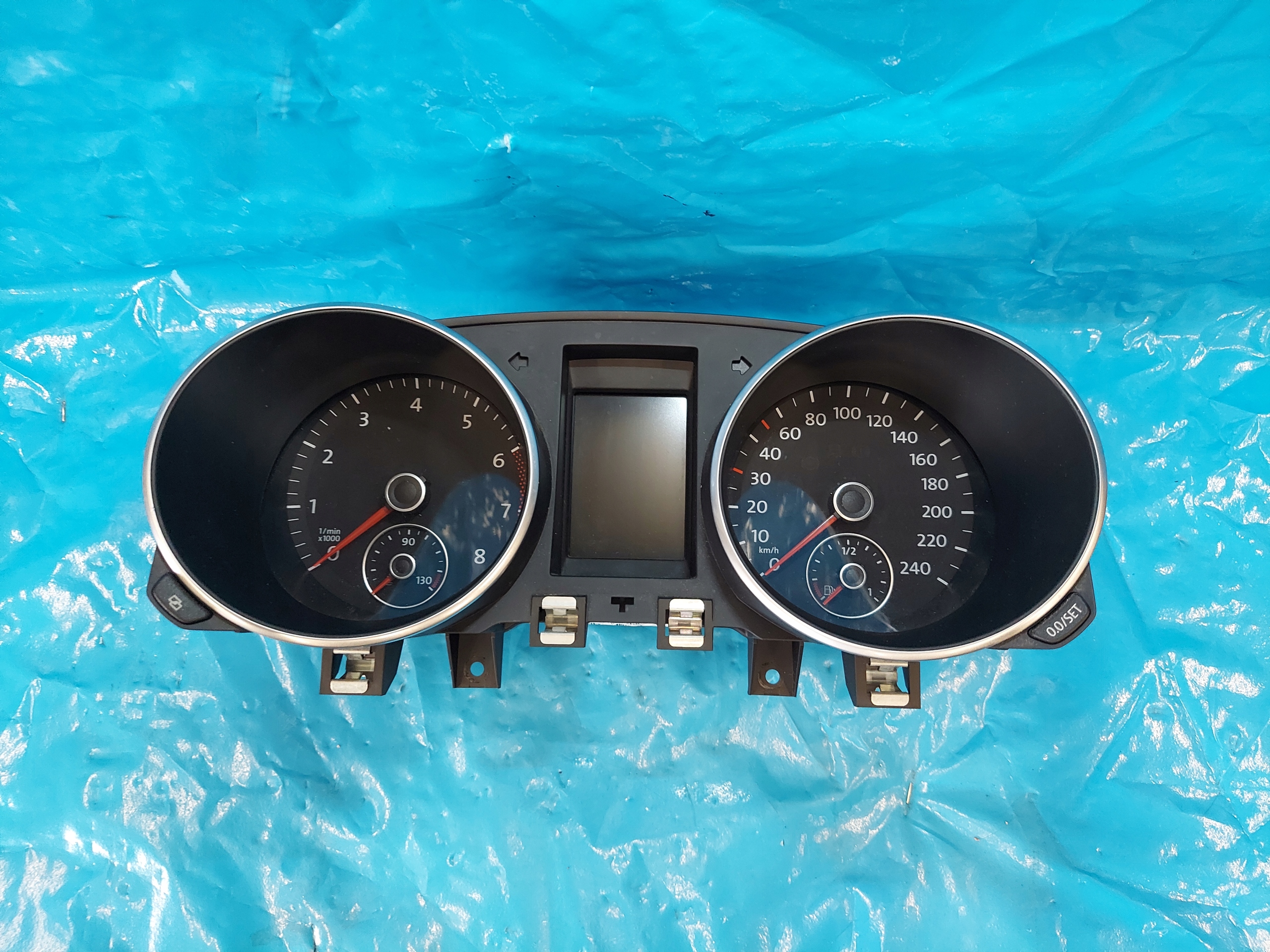dials clock GOLF VI 1.2 B 5K0920871