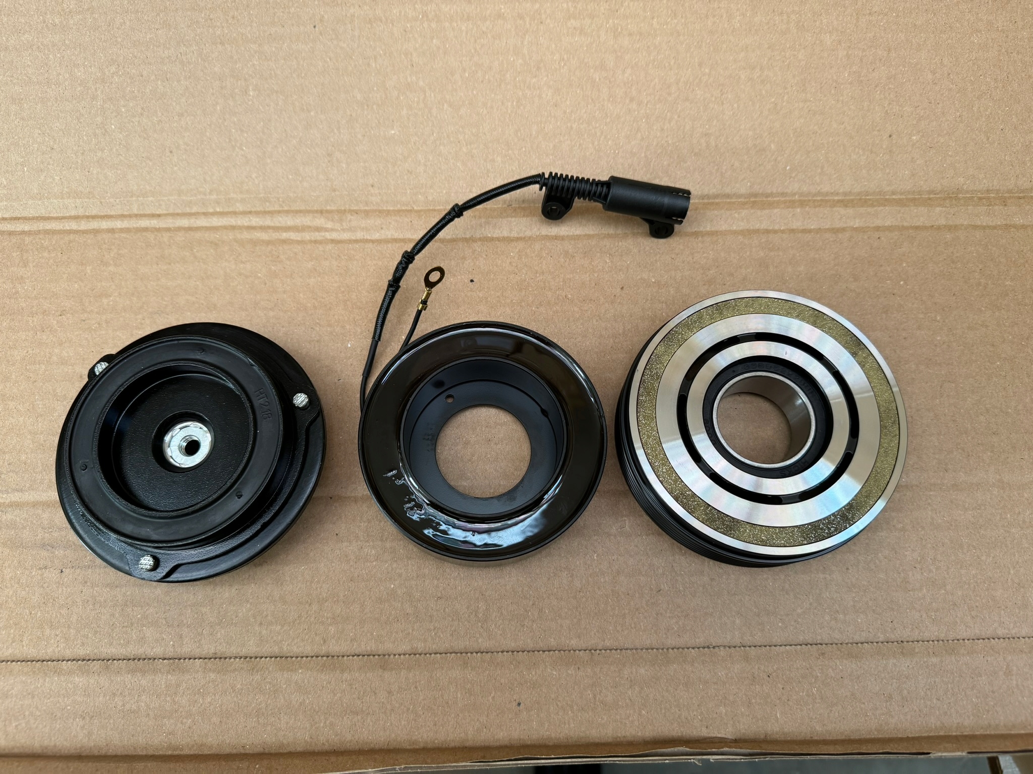 BMW E E46 5 E39 7 E38 SPRZĘGŁO SPRĘŻARKI KLIMATYZACJI DENSO 7SBU16C NOWE Producent części Signum