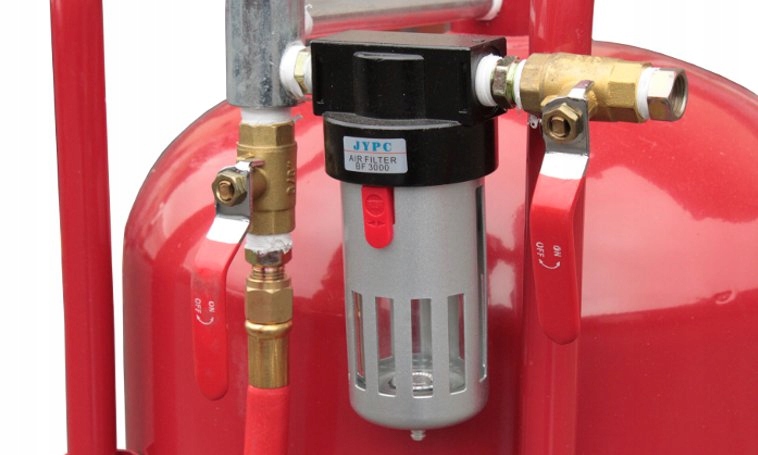 MOBILNA PIASKARKA SYFONOWA 76L MASKA 4 DYSZE GEKO Pojemność 76 l