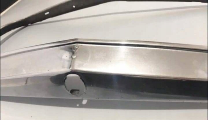 mercedes-benz e W123 1980 рамка решетка