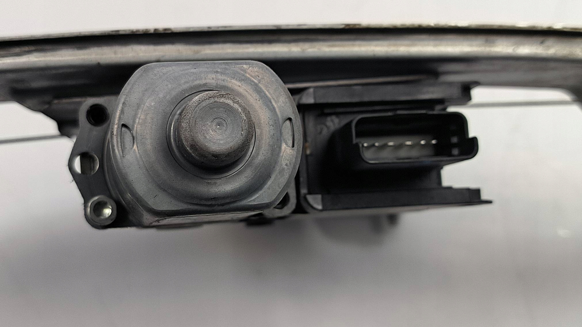 window regulator right front EU 9806081780 PEUGEOT 2008 and