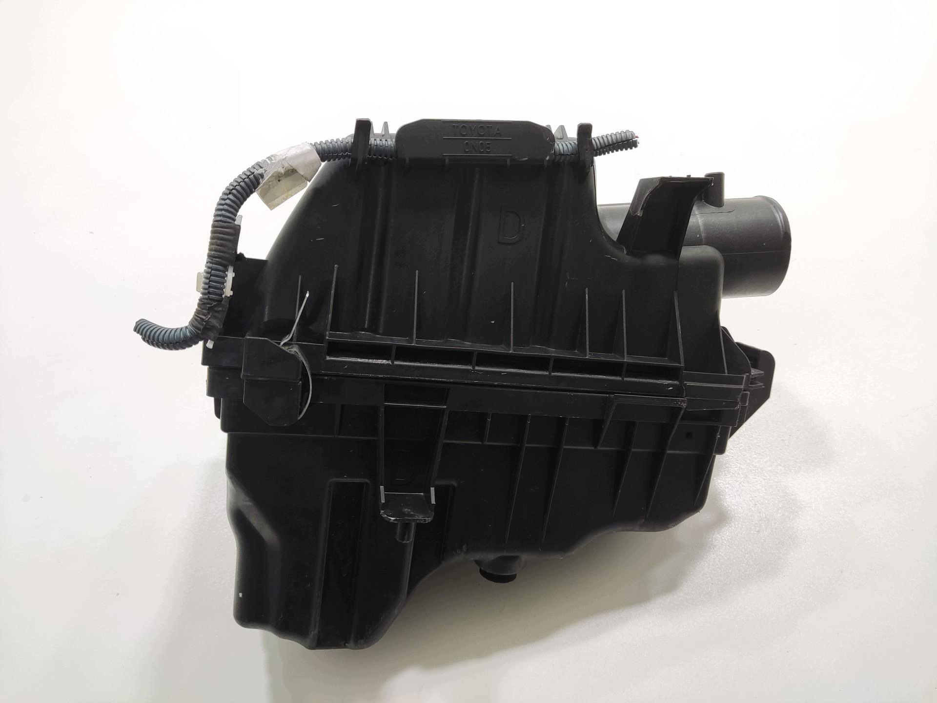 luftfiltergehäuse TOYOTA YARIS III 1.4 D4D 2011-2014