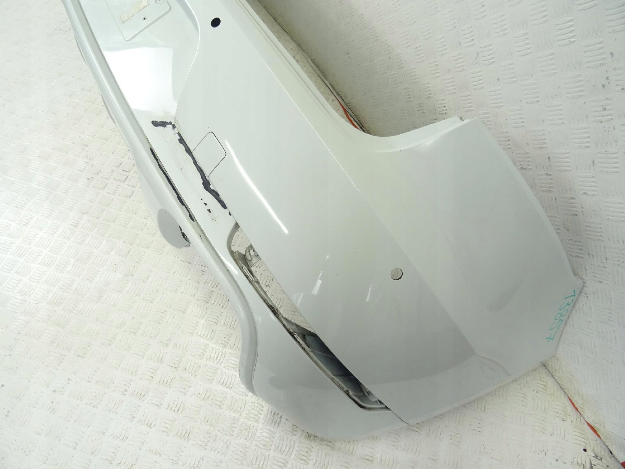 Porsche Macan GTS 95B bumper rear part rear