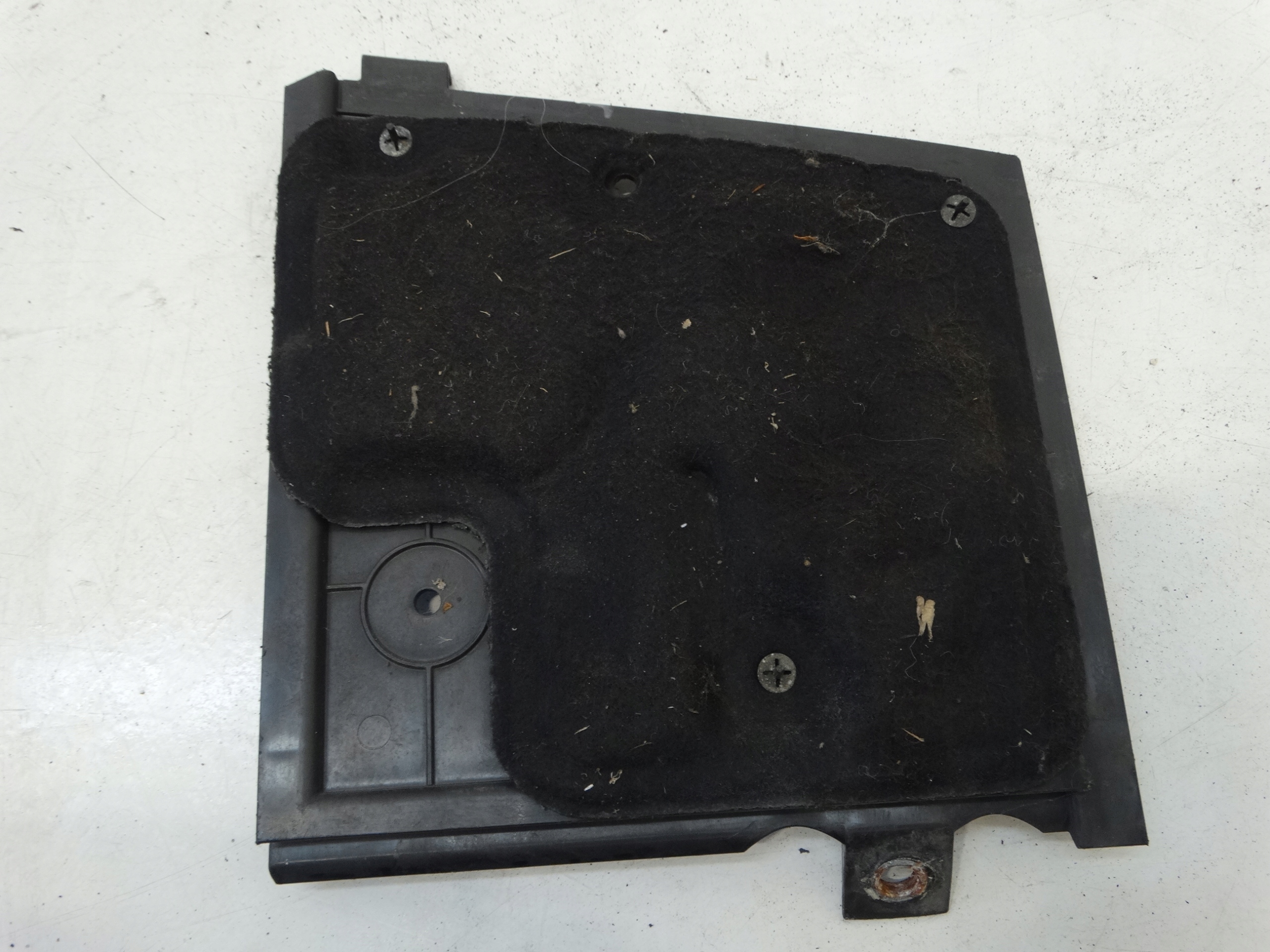 fedél csomag oldalsó AKUMULATORA VOLKSWAGEN T5 7H0915438A