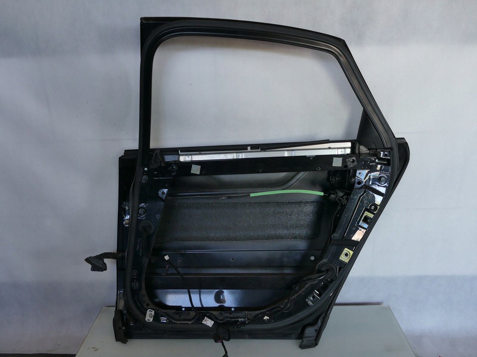 AUDI A8 D3 door right rear part rear. unprotected LZ9W