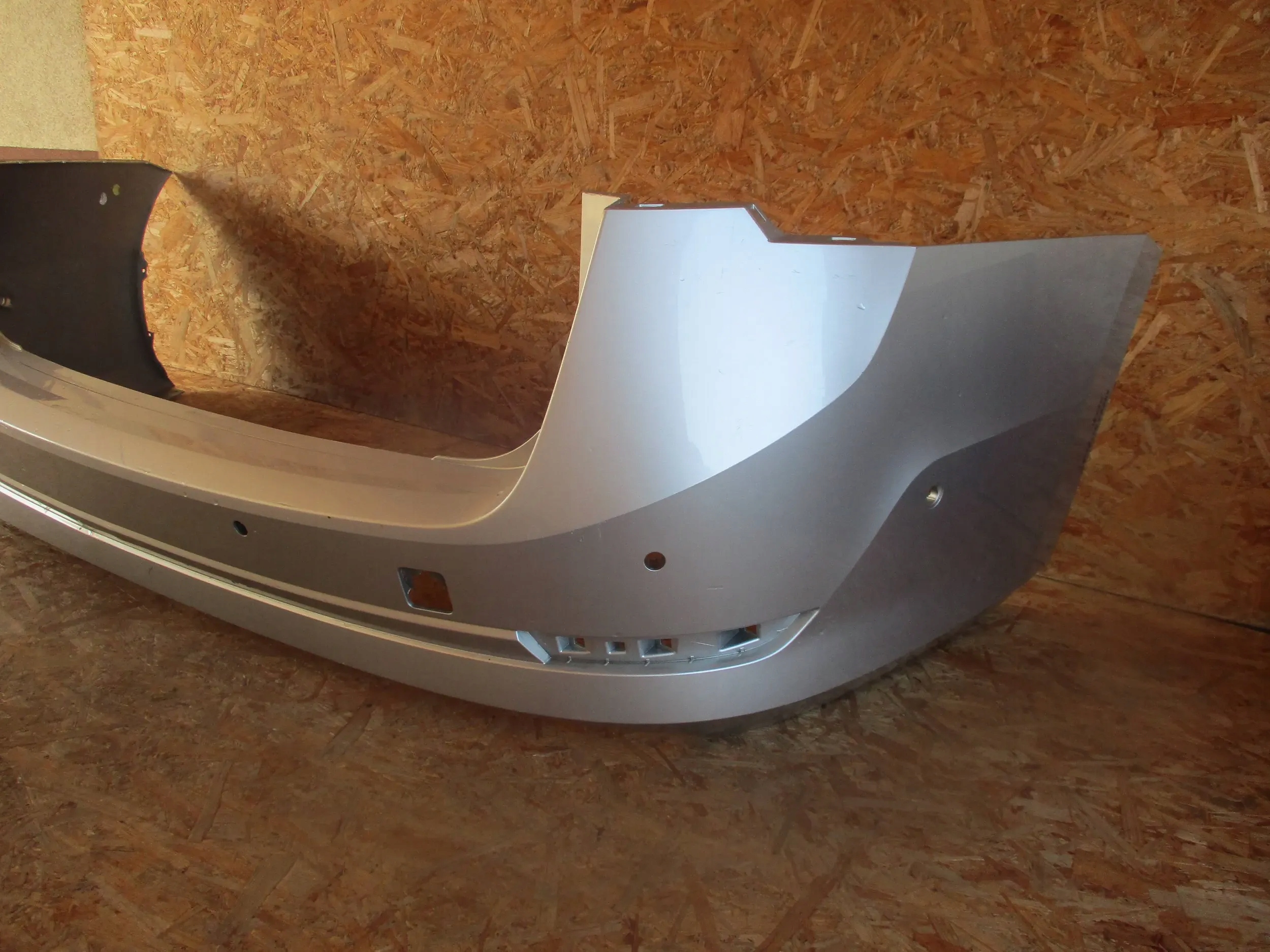 STOSSSTANGE HECK HINTEN SKODA OCTAVIA IV 5E7 KOMBI