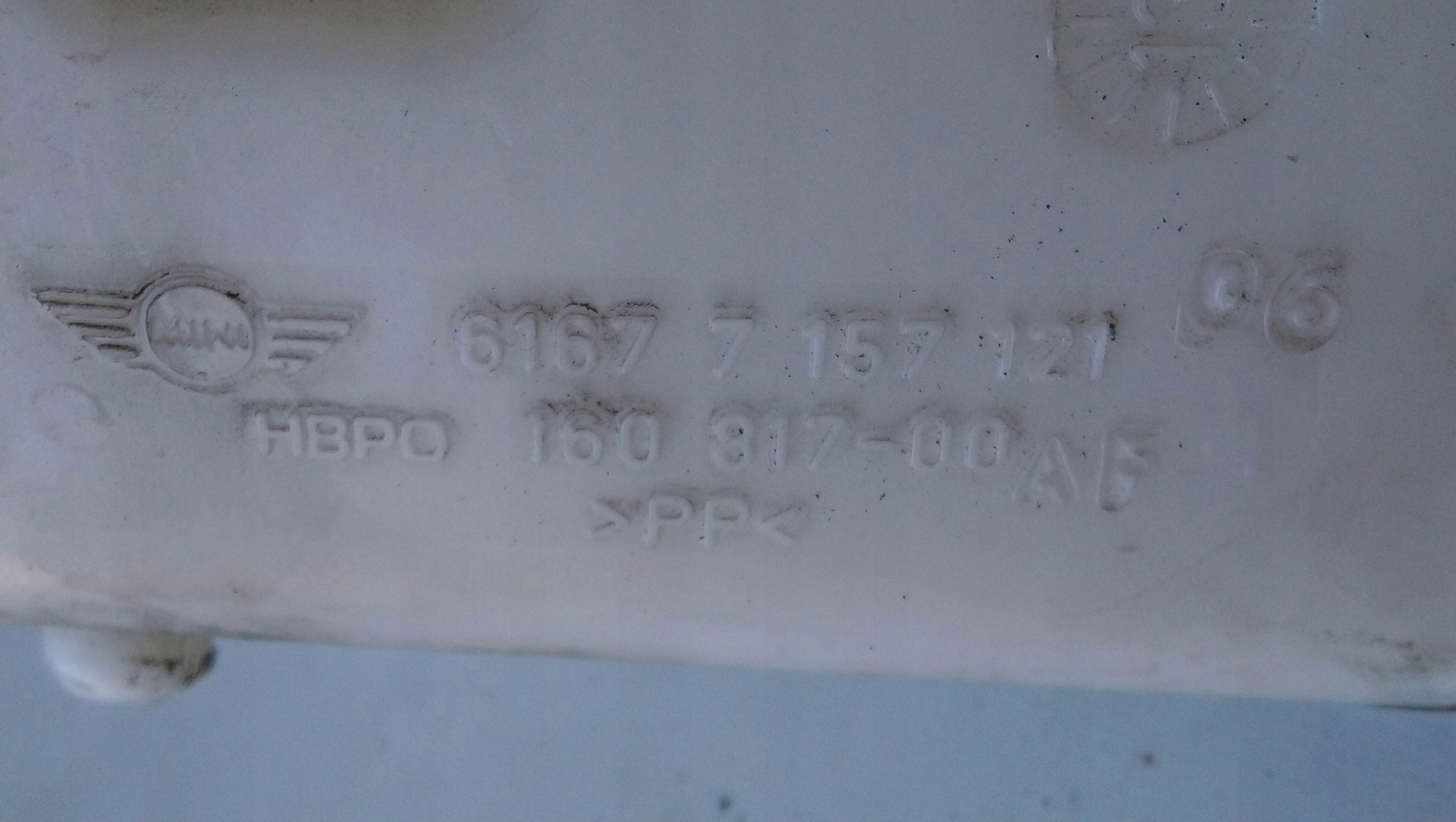 washer fluid tank MINI R55 R56 R58 7157121