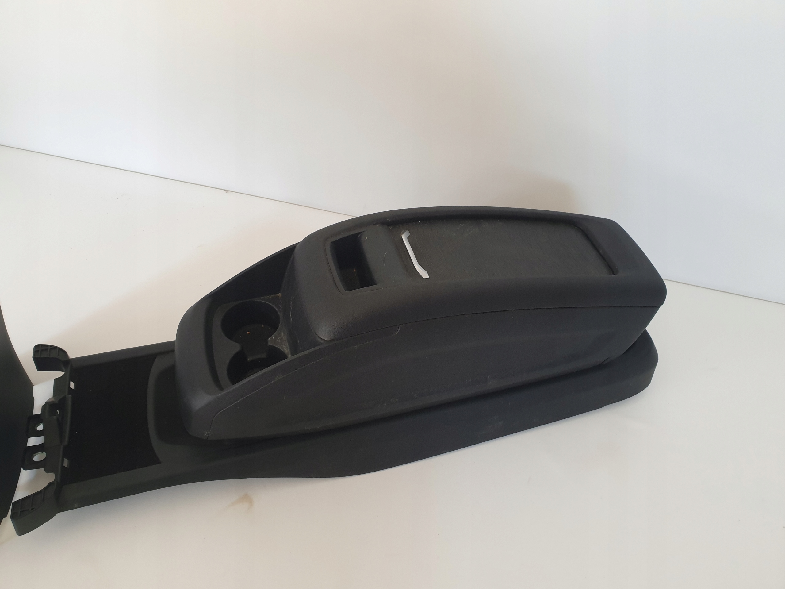 CITROEN C4 GRAND PICASSO II 13-19 passenger compartment TUNEL central armrest