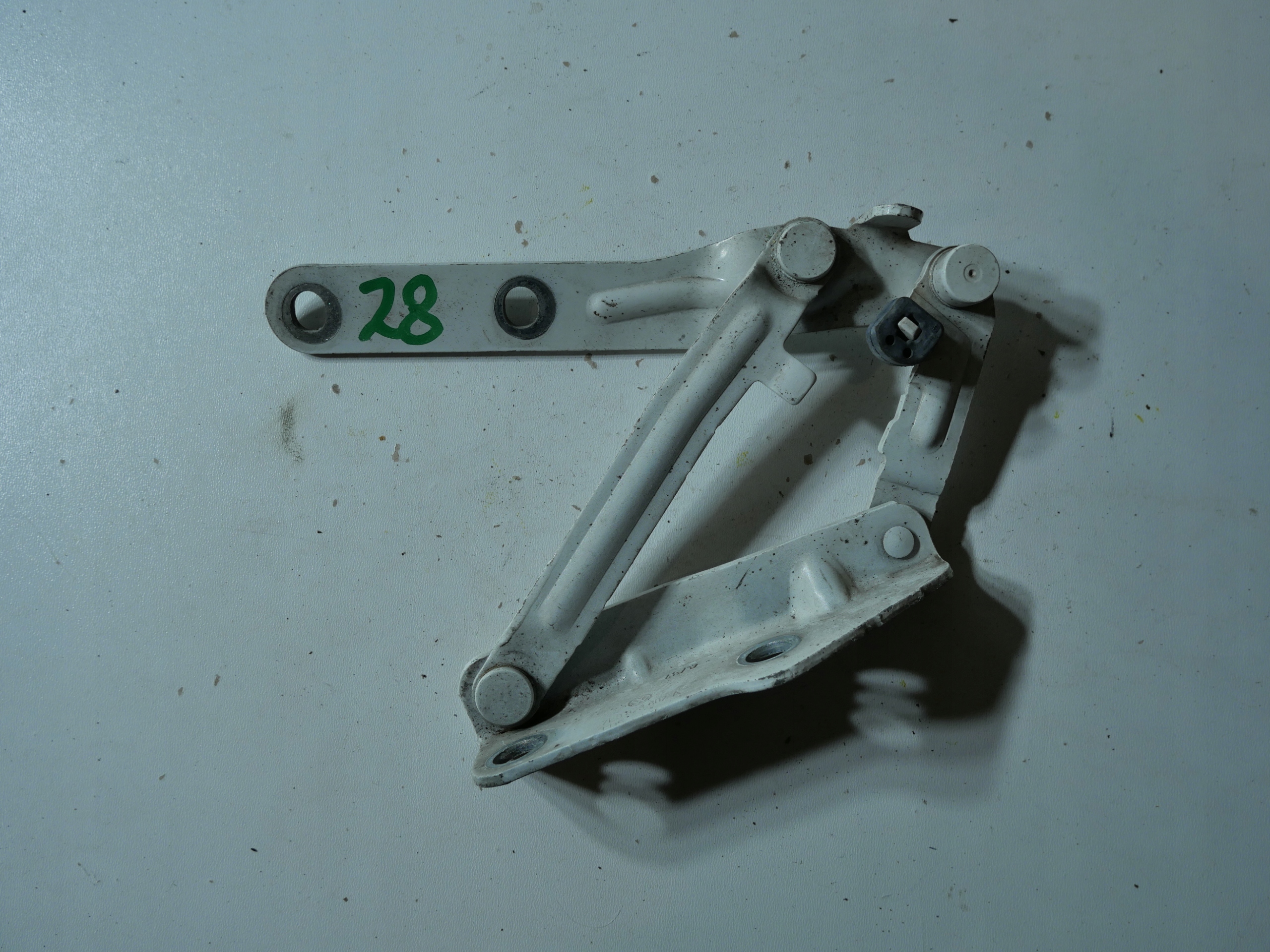 hinge bonnets POKRYWY right VW T6 7E0823302A