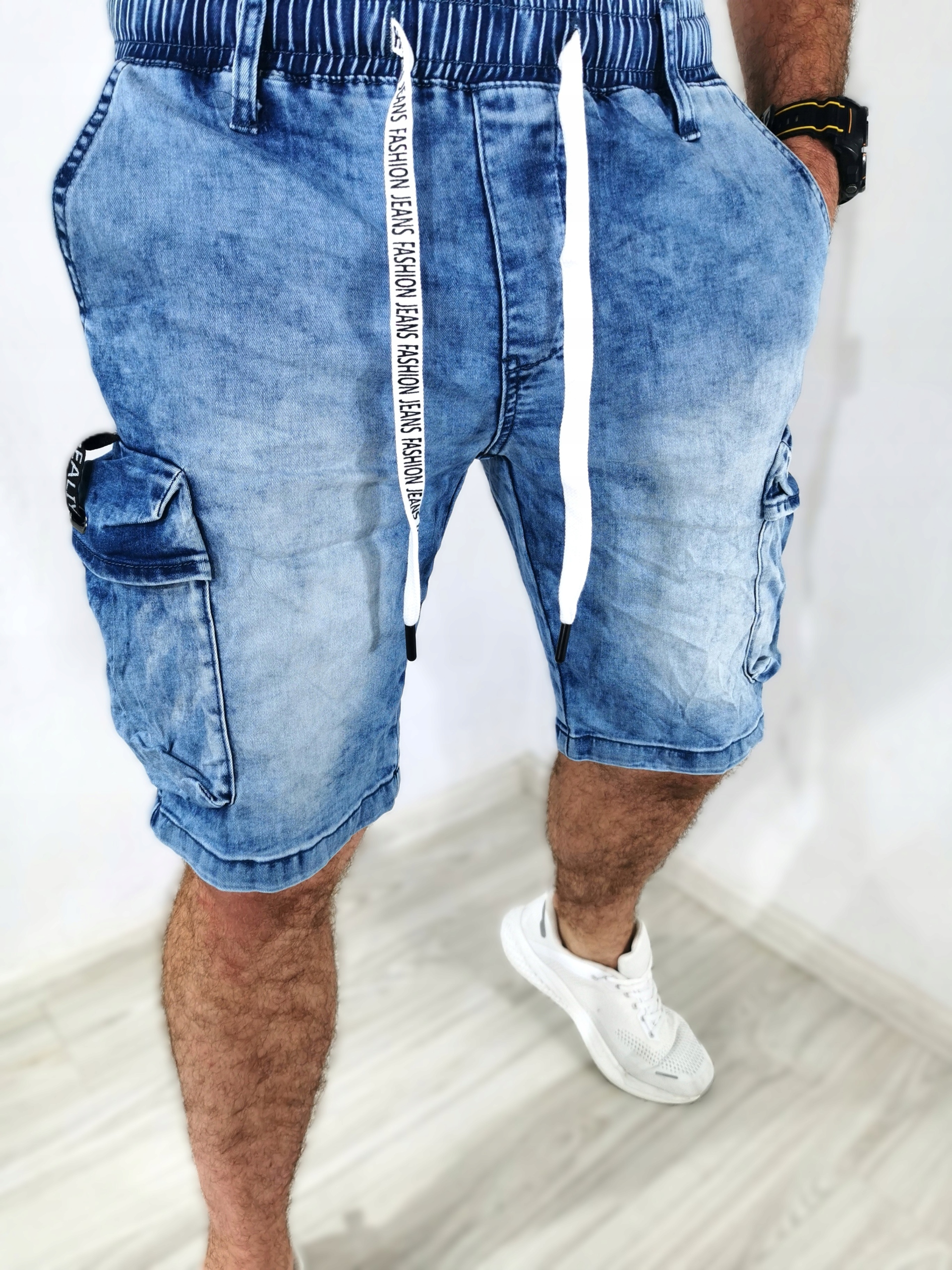 Krátké kraťasy kraťasy pánské kapsáče modré ErnestoMen, velikost 40